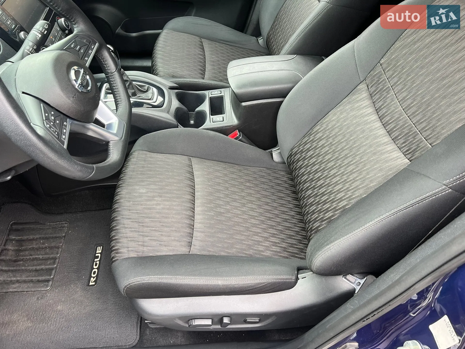 2017 Nissan Rogue - мініатюра 12