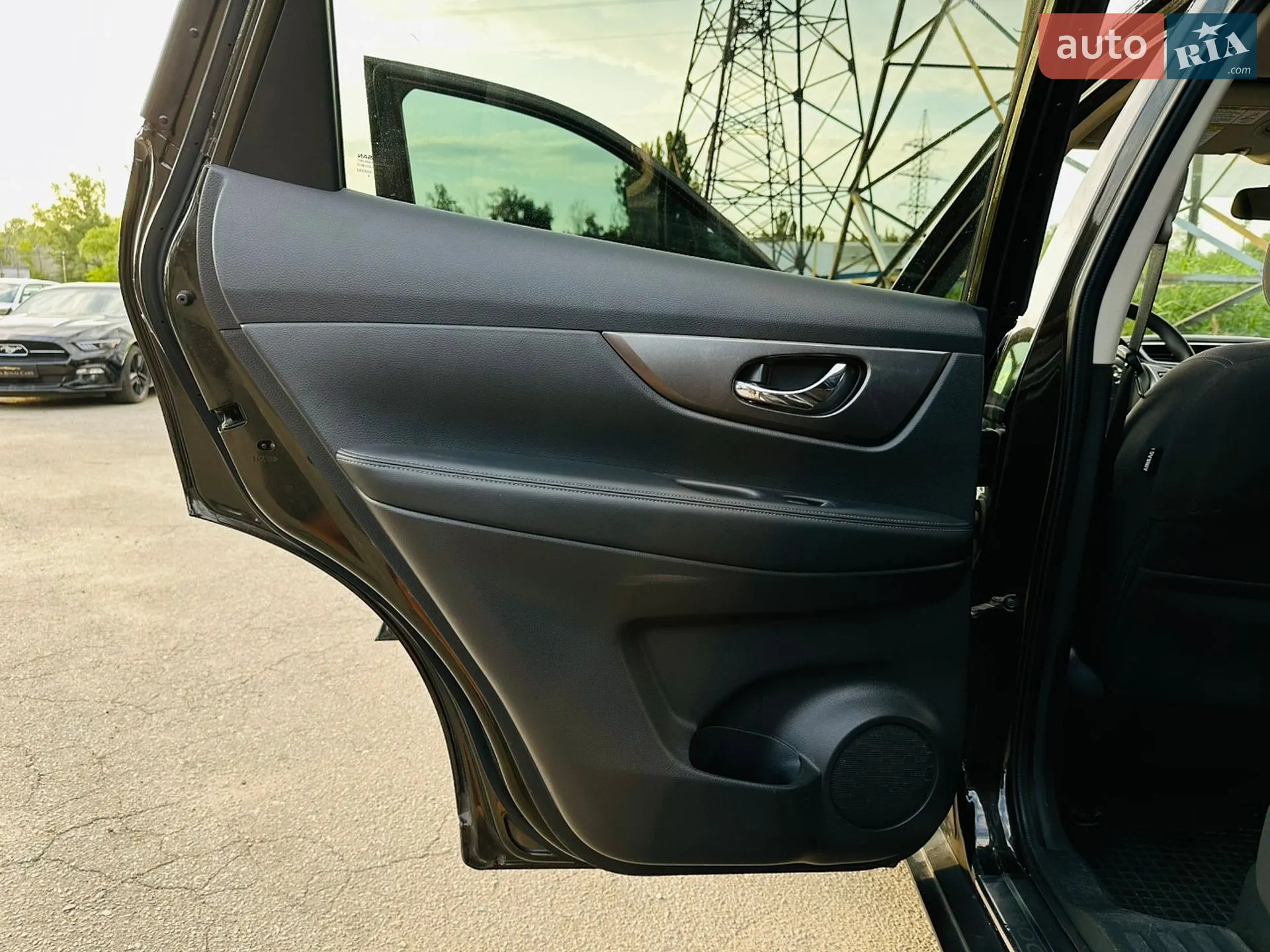 2016 Nissan Rogue - мініатюра 19