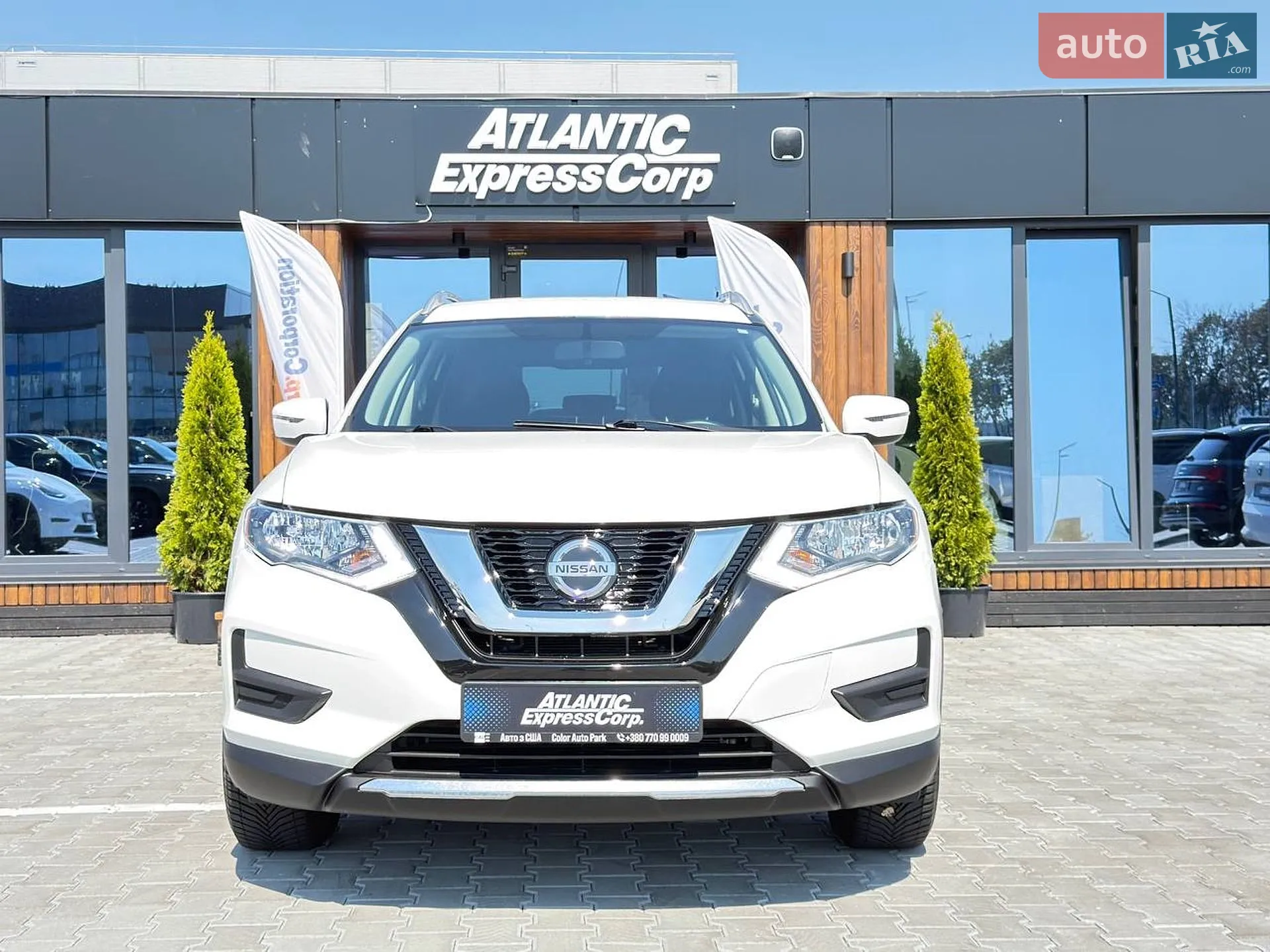 2018 Nissan Rogue - мініатюра 2