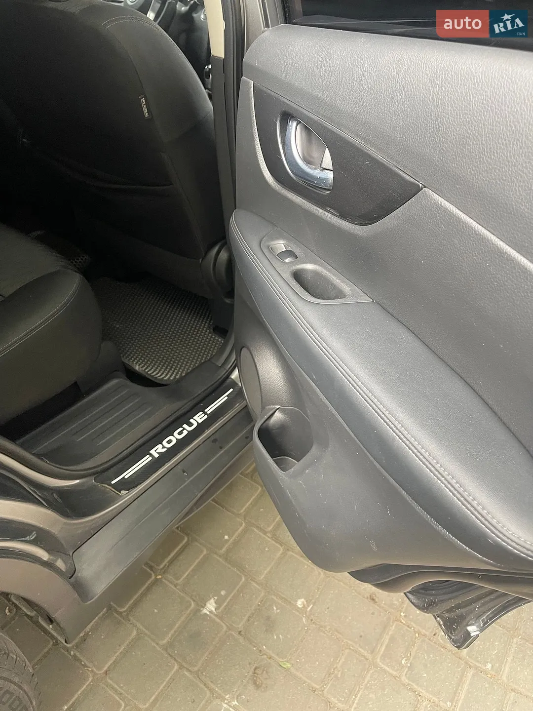 2019 Nissan Rogue - мініатюра 9
