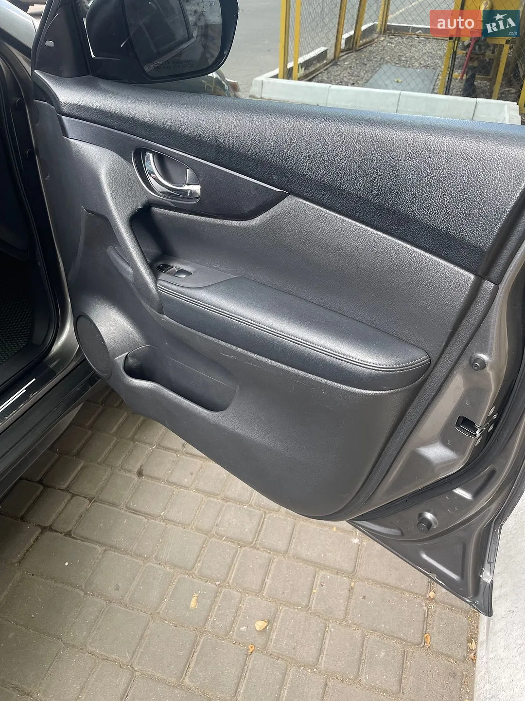 2019 Nissan Rogue - мініатюра 13