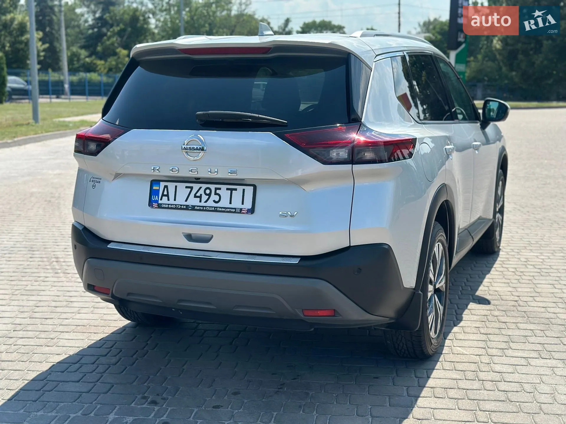 2021 Nissan Rogue - мініатюра 9