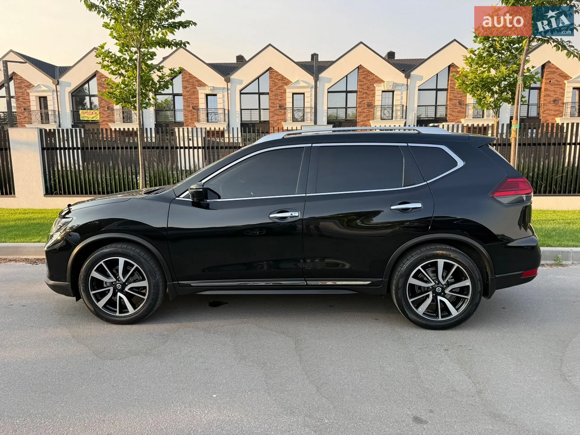 2017 Nissan Rogue - мініатюра 9