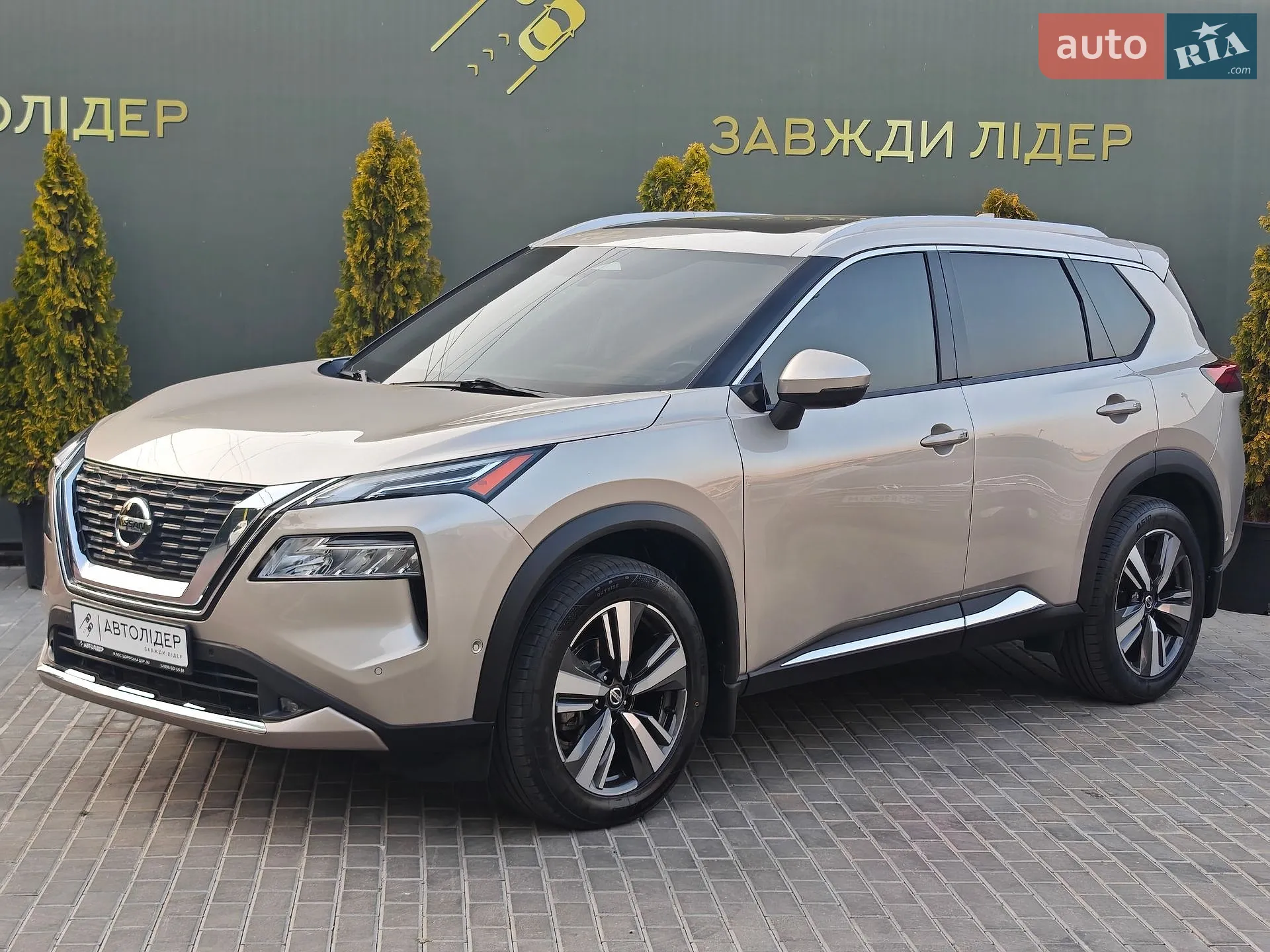 2021 Nissan Rogue - мініатюра 15