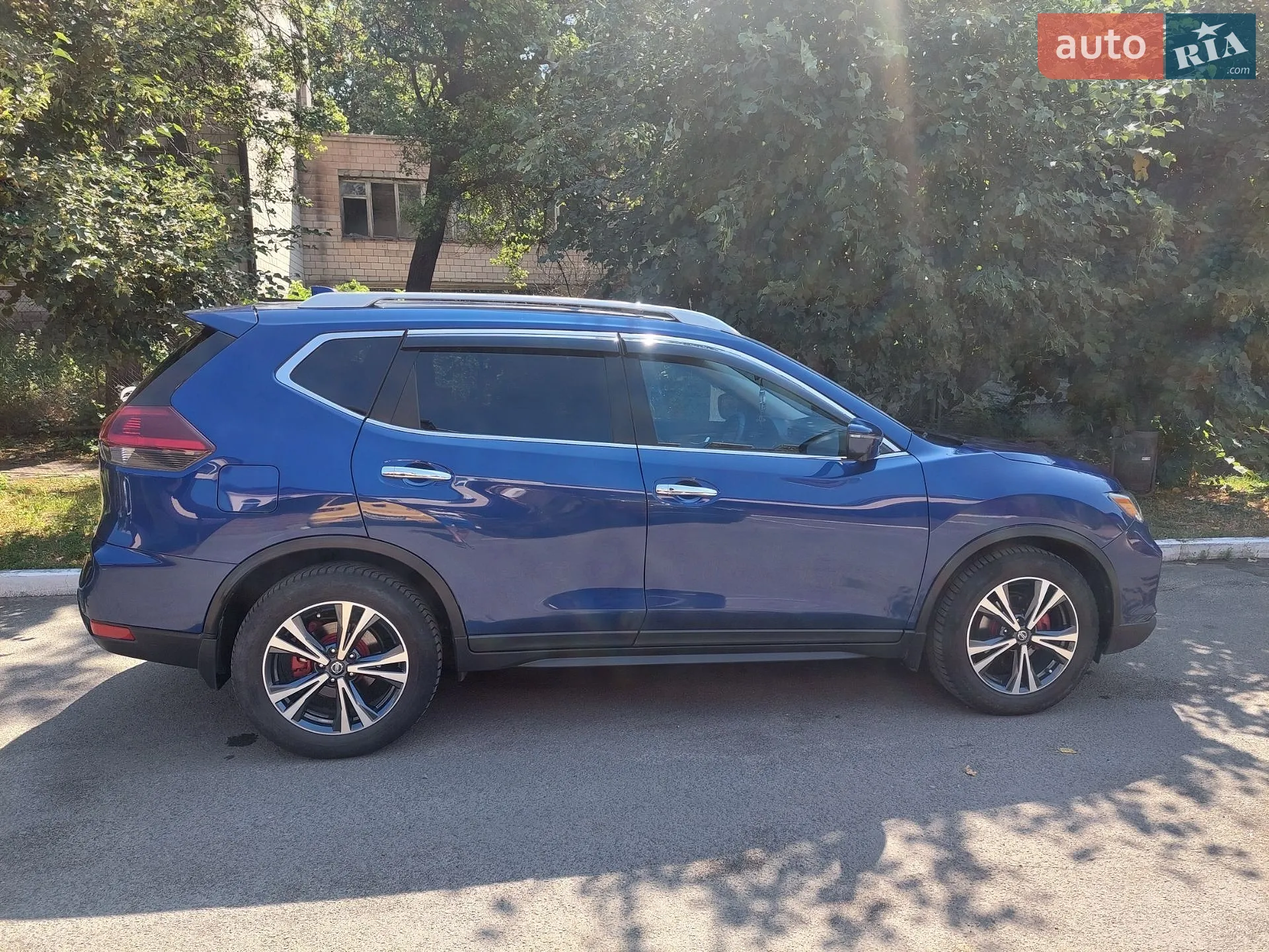2019 Nissan Rogue - мініатюра 3