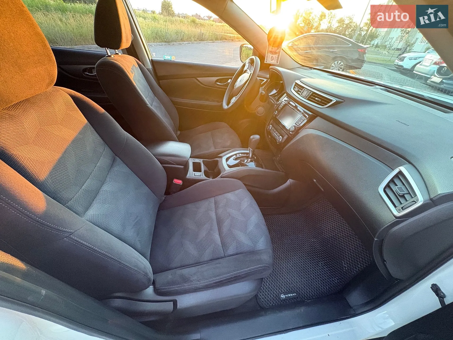 2016 Nissan Rogue - мініатюра 10