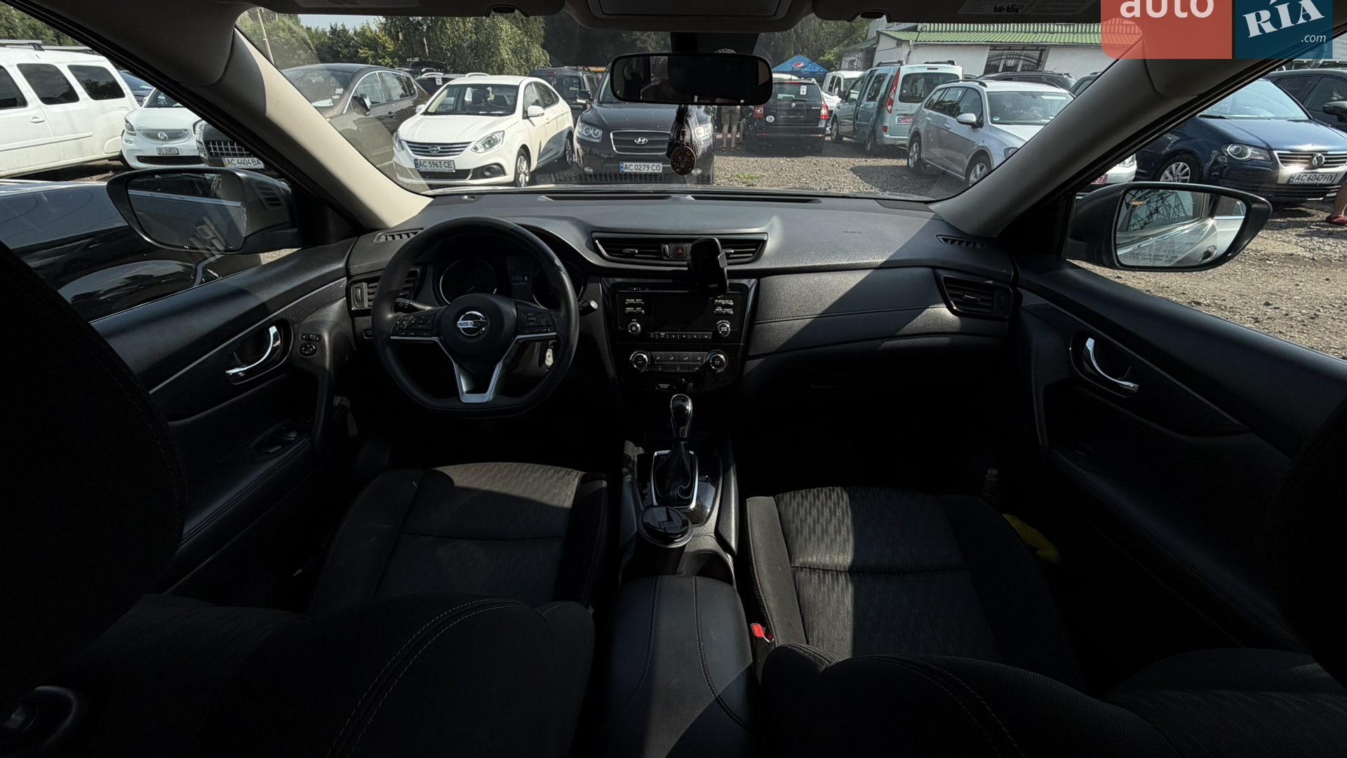 2017 Nissan Rogue - мініатюра 24
