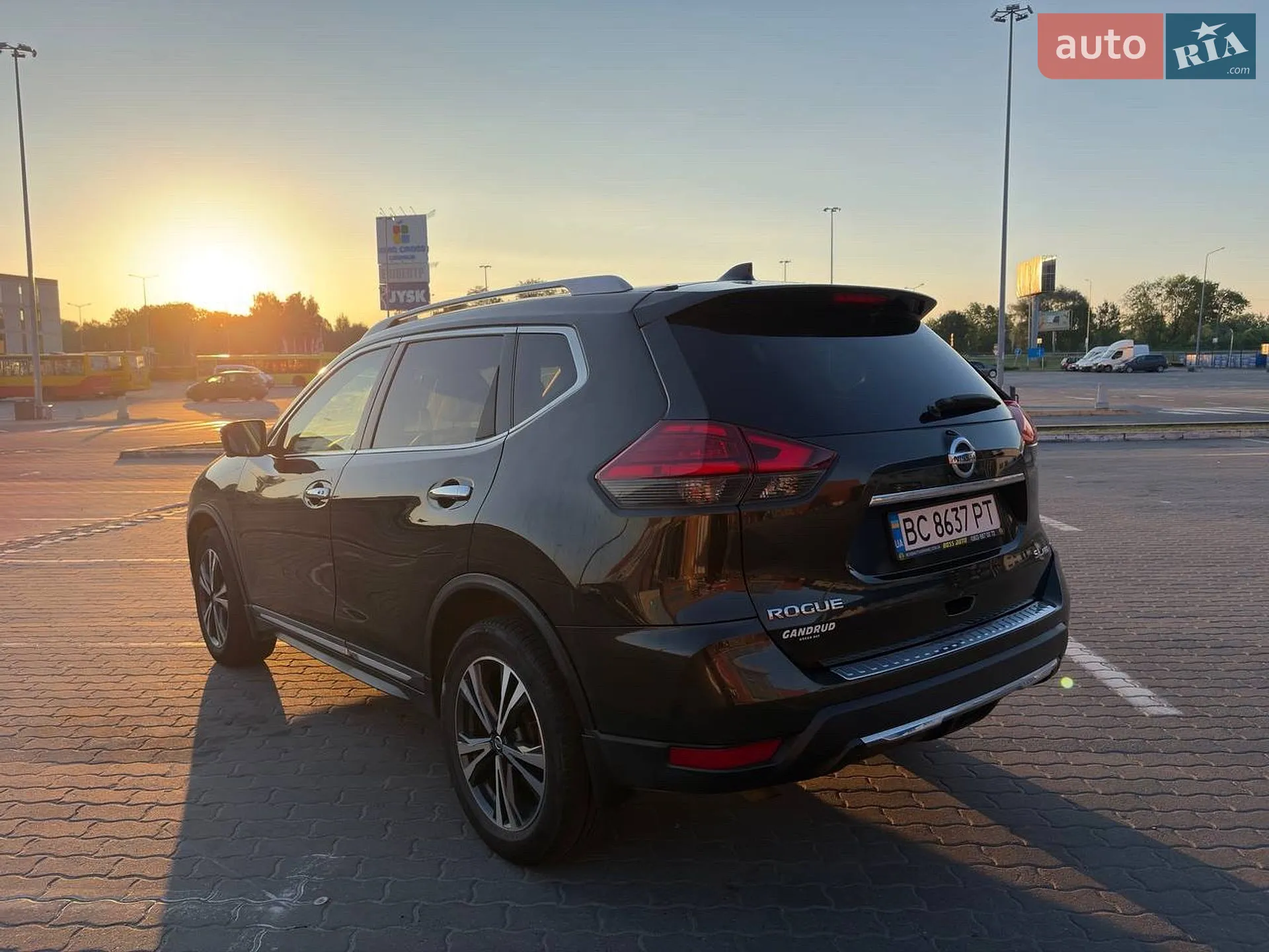 2017 Nissan Rogue - мініатюра 10