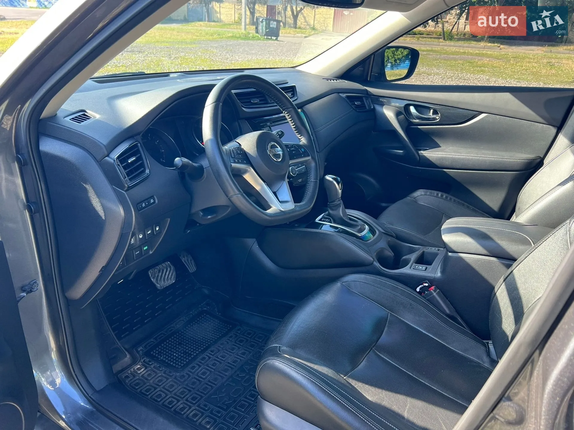 2019 Nissan Rogue - мініатюра 12