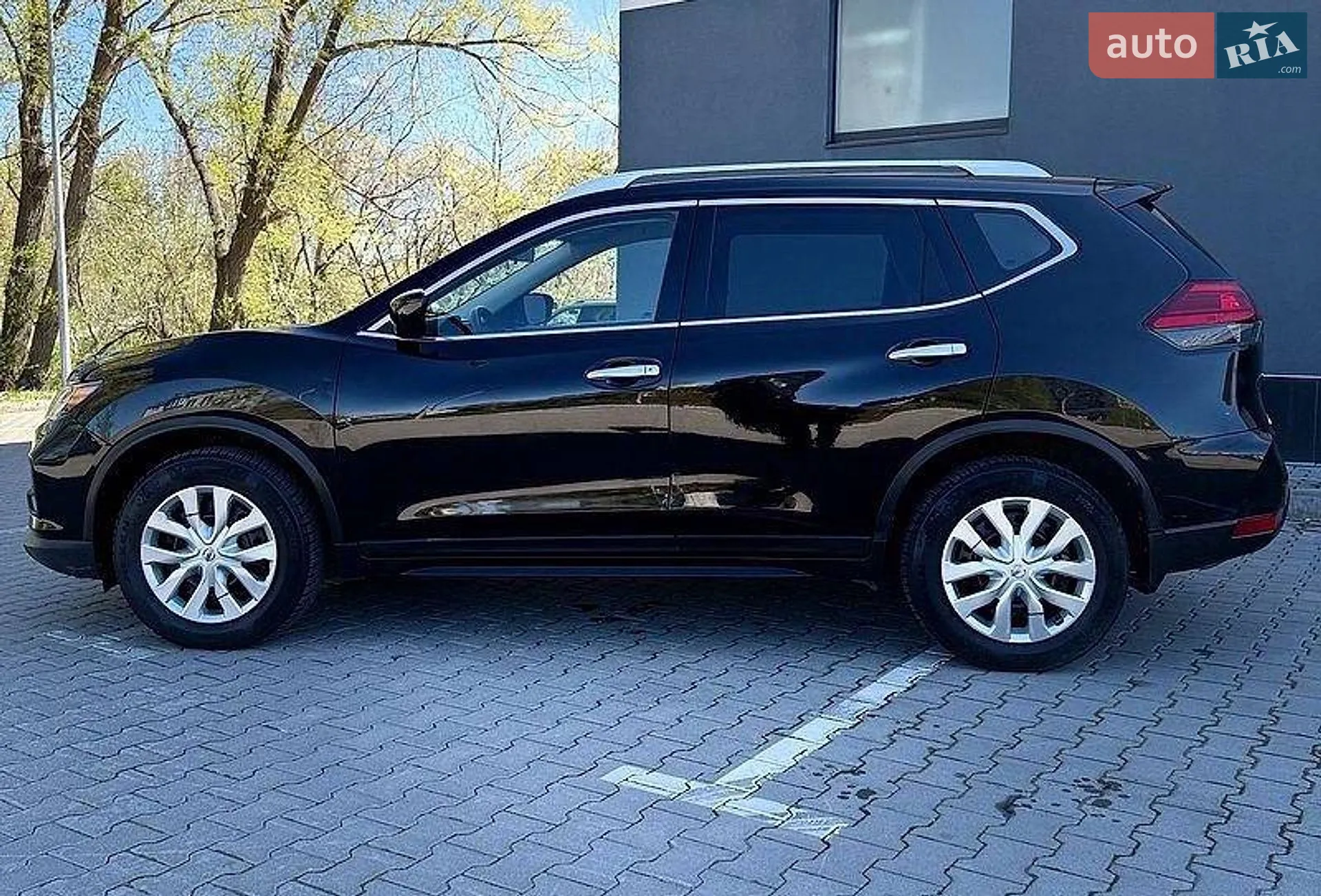 2017 Nissan Rogue - мініатюра 5
