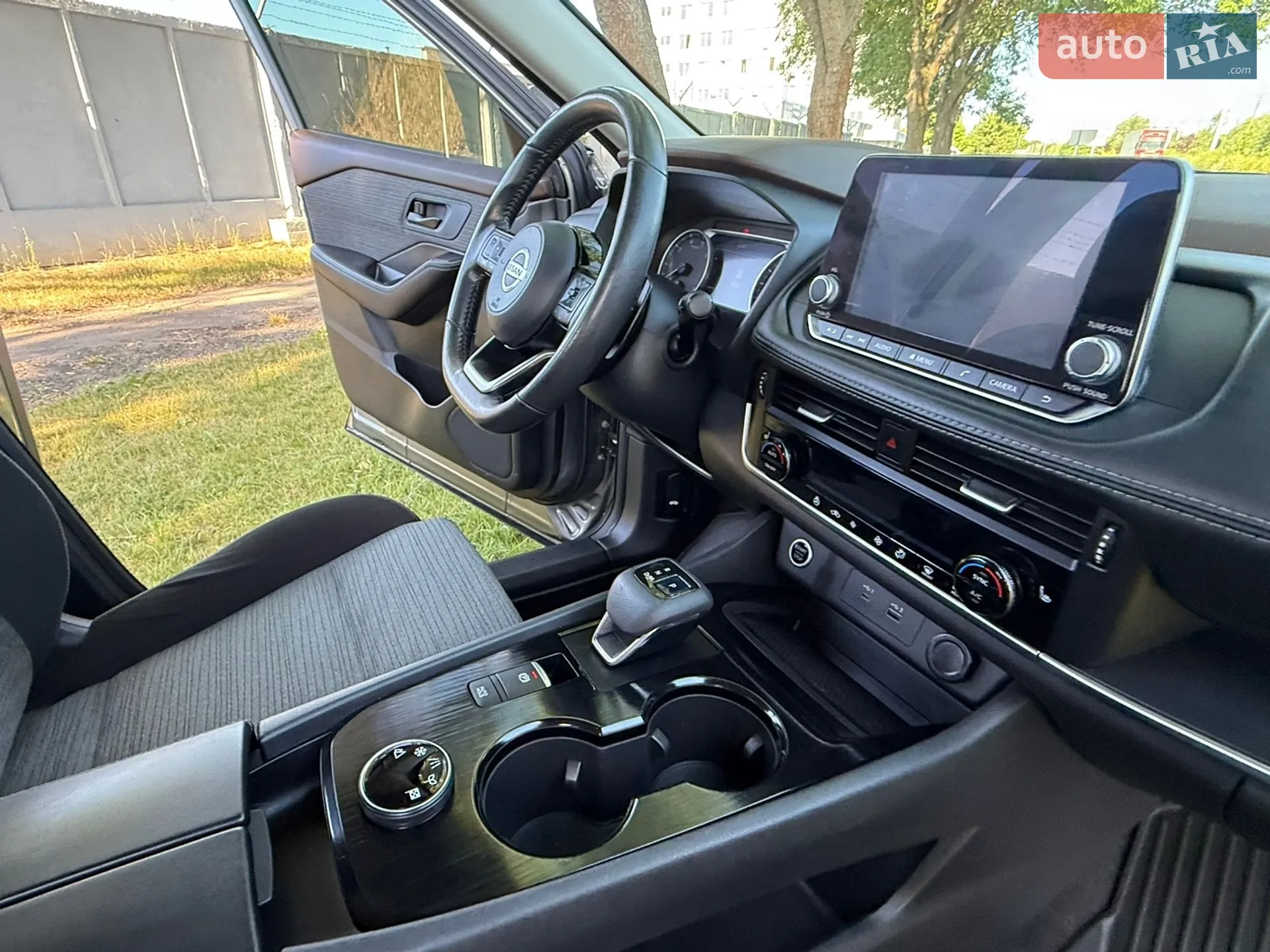 2021 Nissan Rogue - мініатюра 42