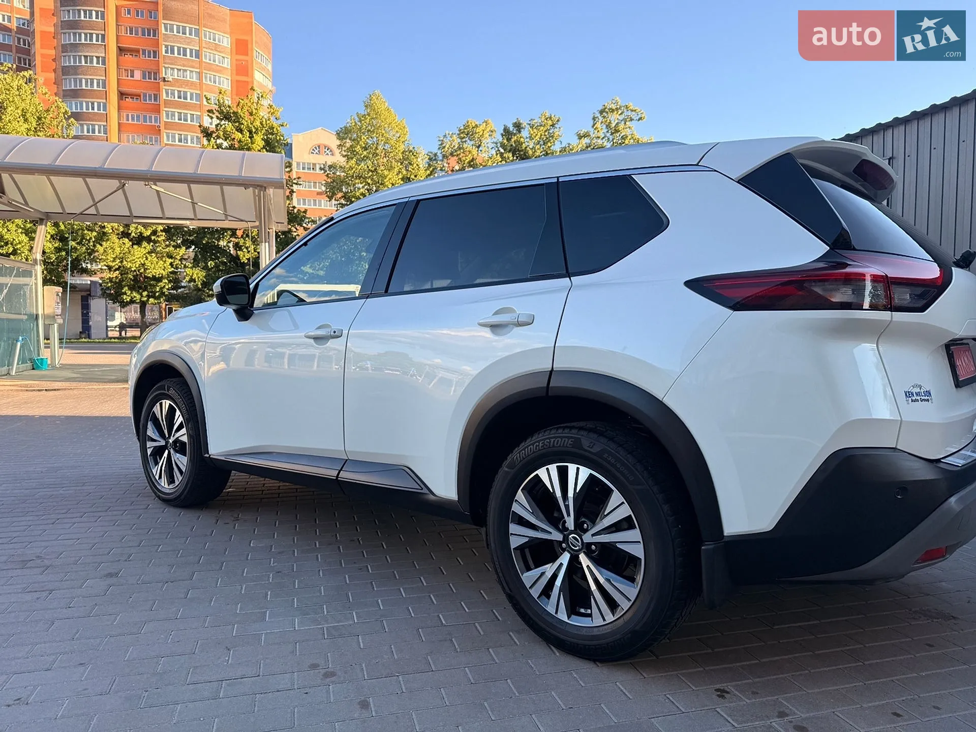 2021 Nissan Rogue - мініатюра 11
