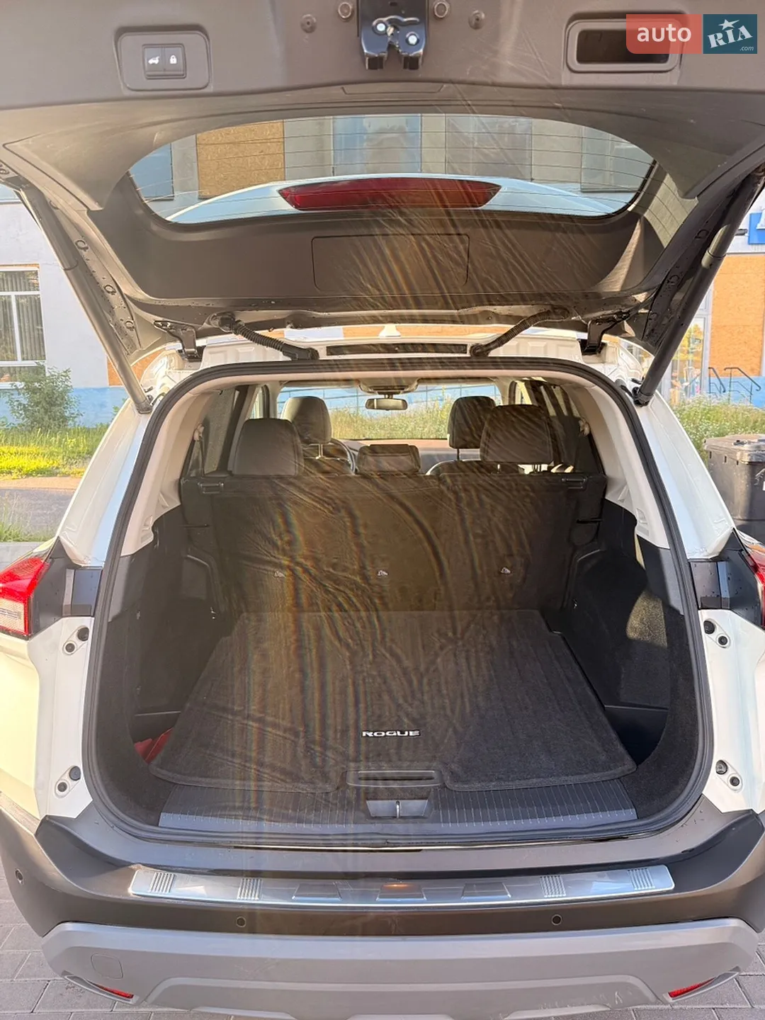 2021 Nissan Rogue - мініатюра 16