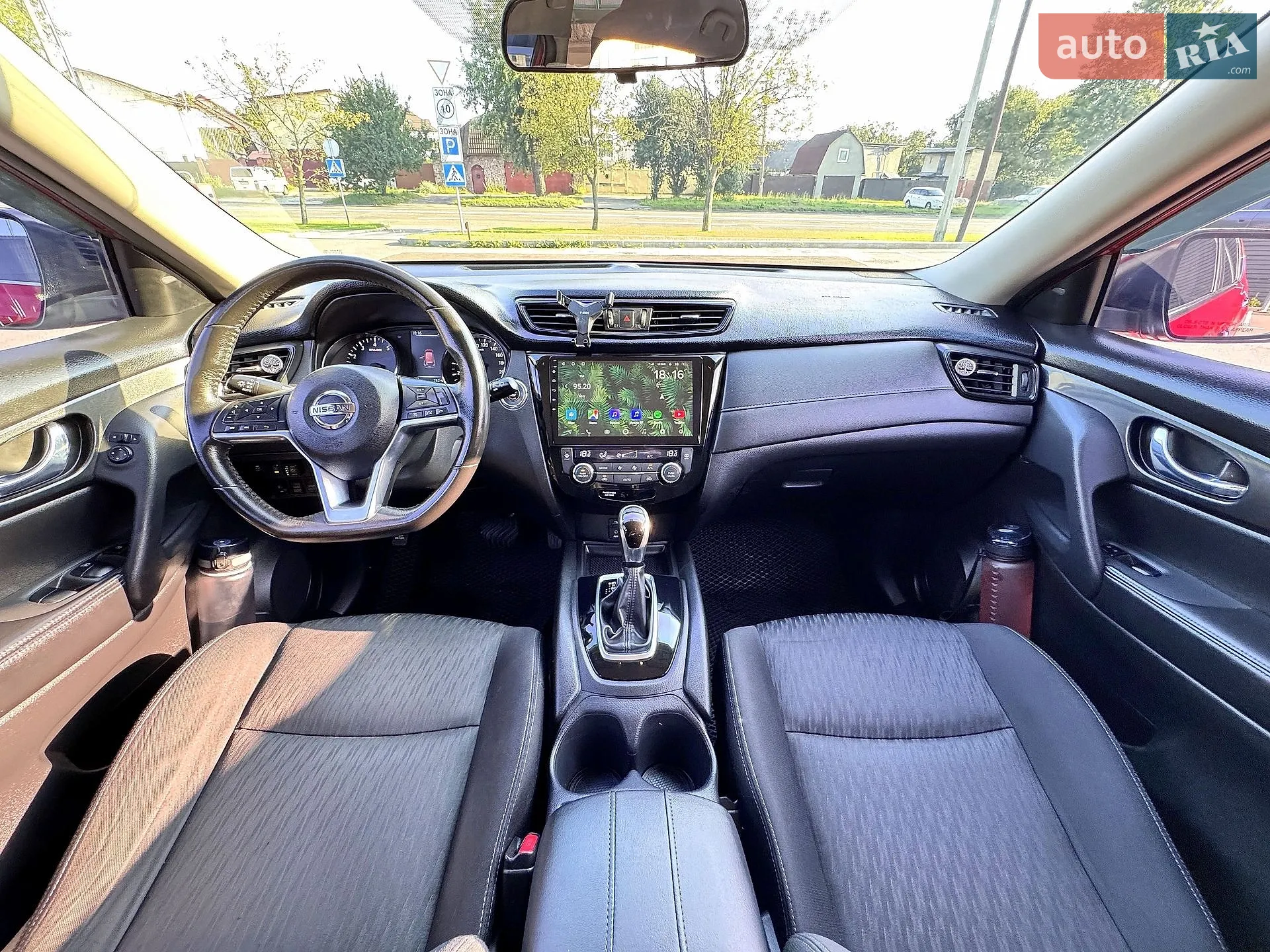 2016 Nissan Rogue - мініатюра 16