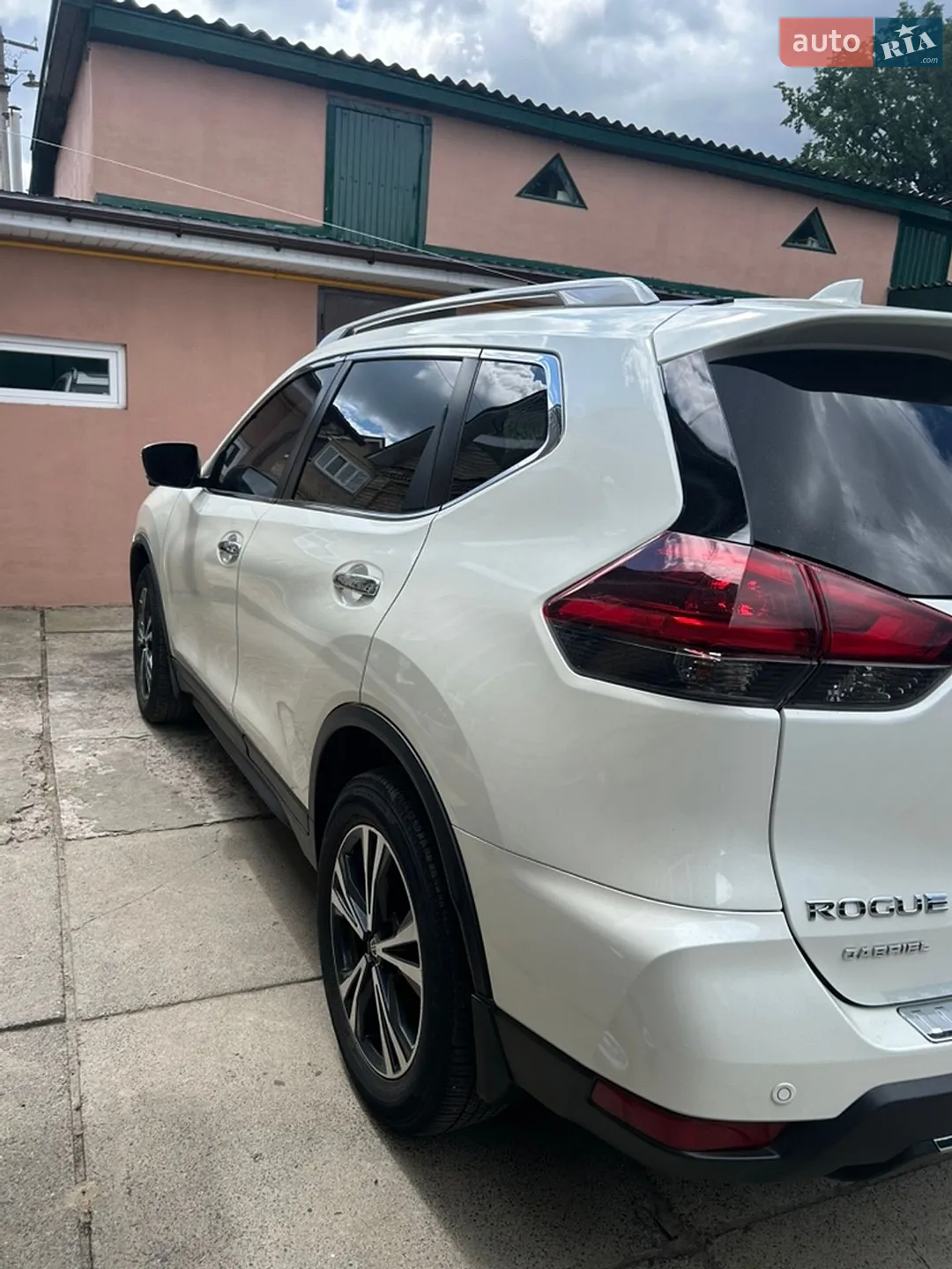 2020 Nissan Rogue - мініатюра 2