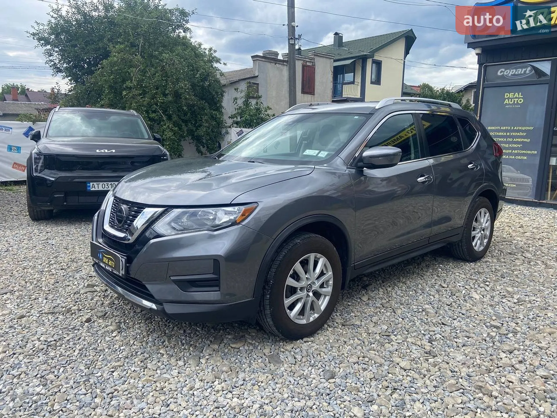2019 Nissan Rogue - мініатюра 2
