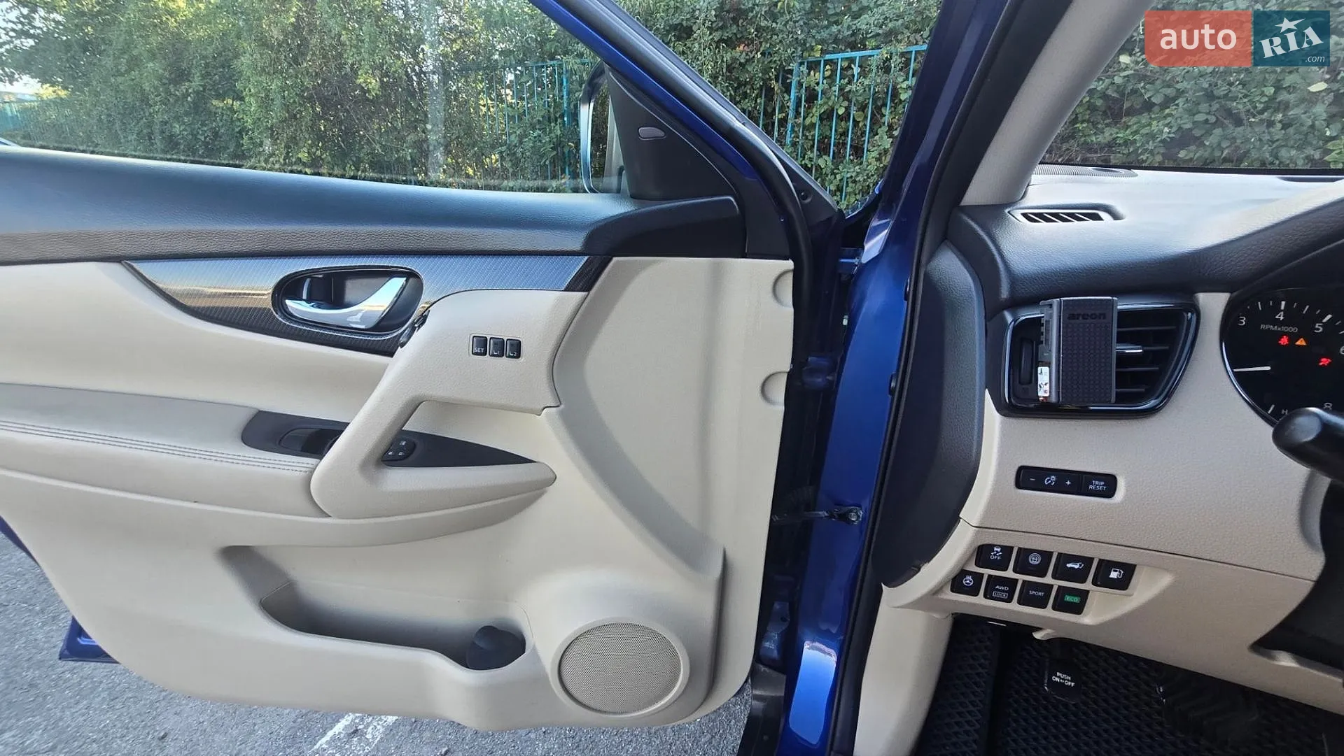 2018 Nissan Rogue - мініатюра 32