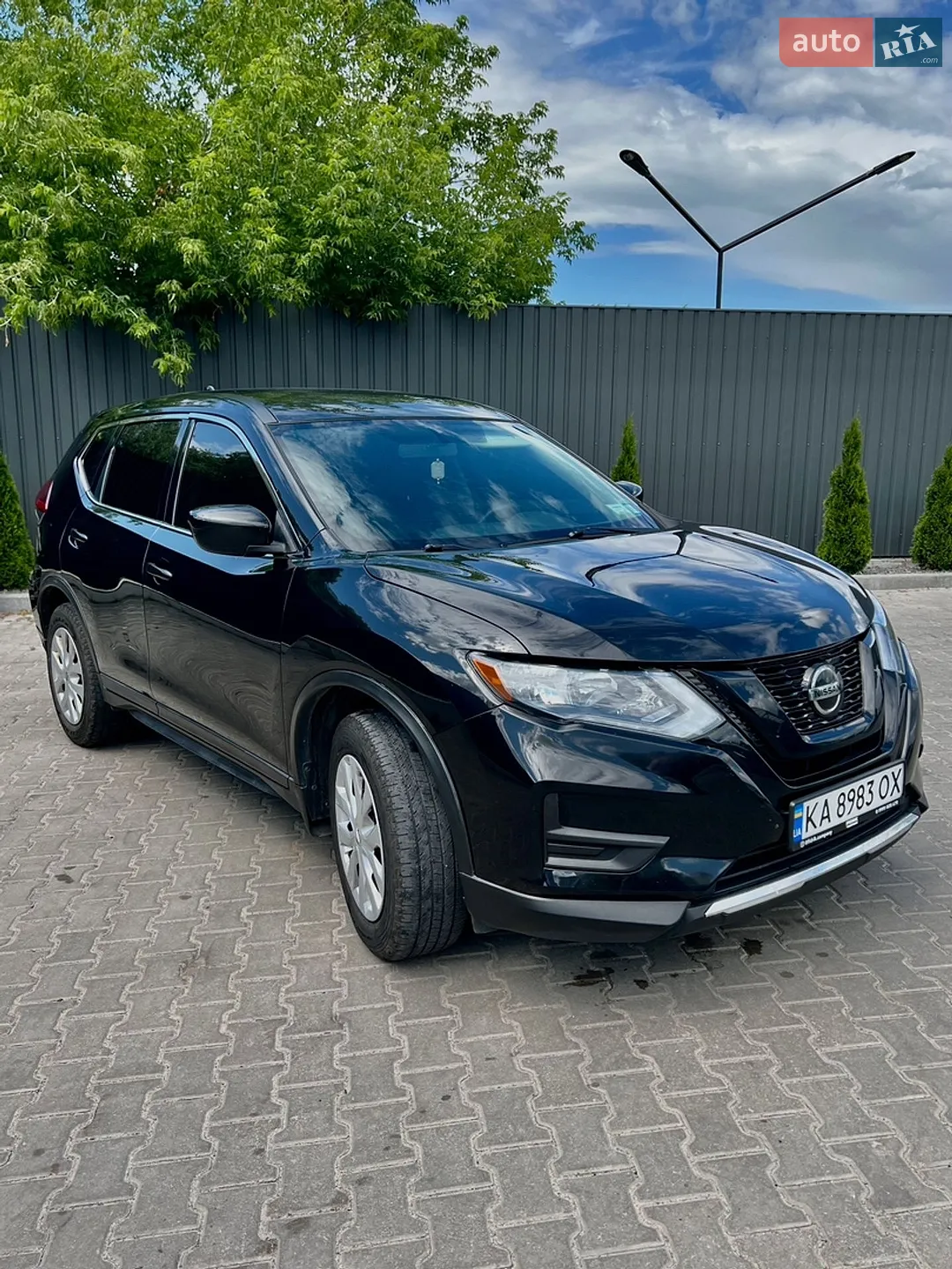 2017 Nissan Rogue - мініатюра 3