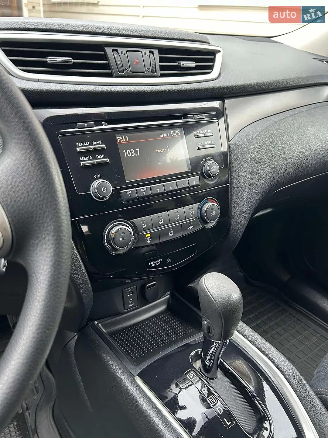 2016 Nissan Rogue - мініатюра 13