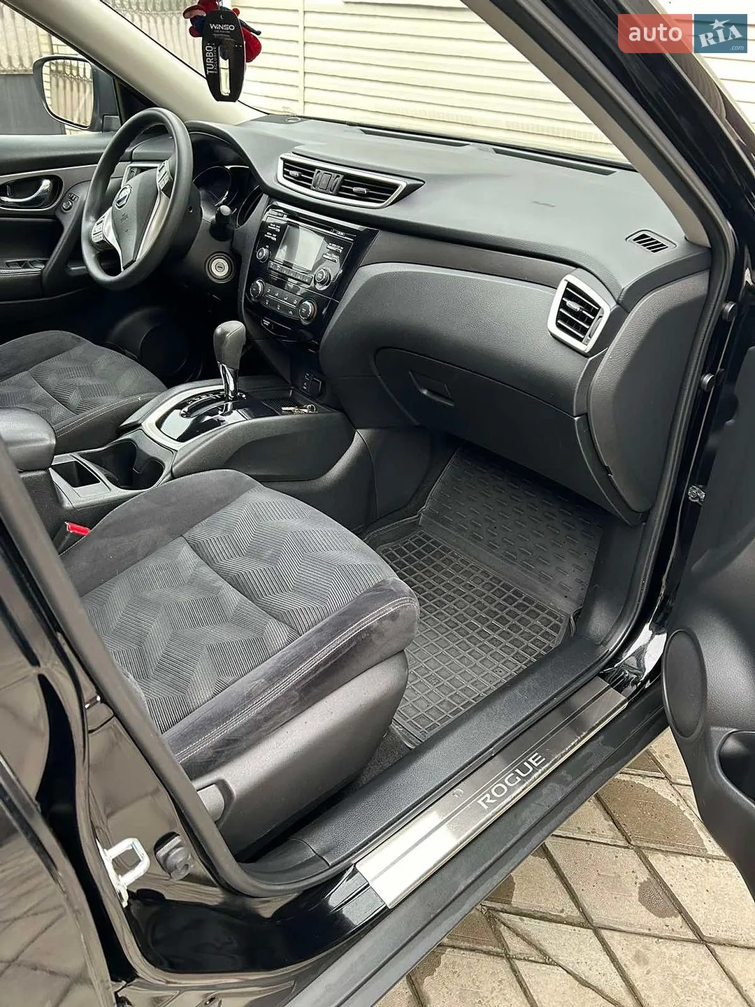 2016 Nissan Rogue - мініатюра 18