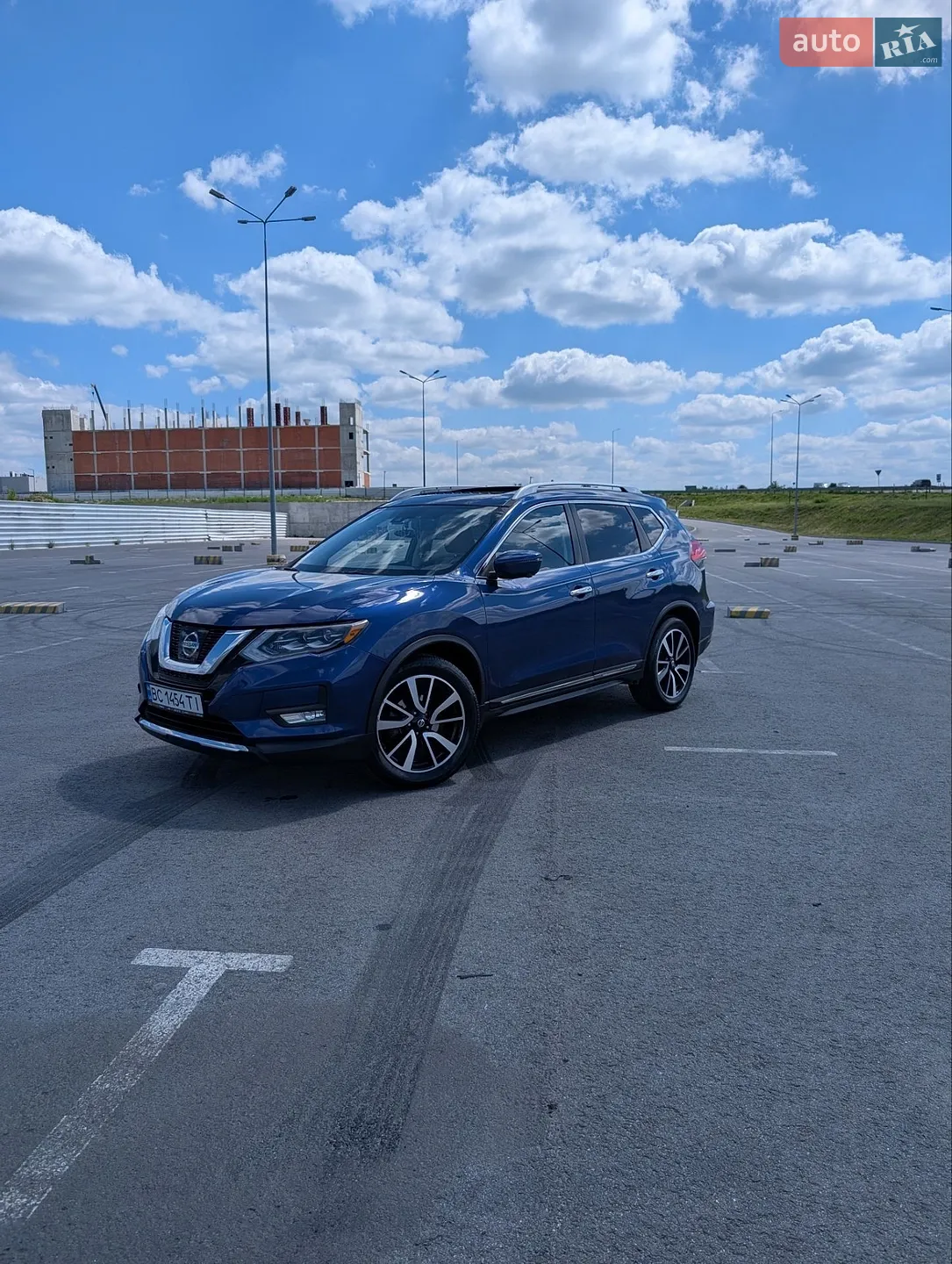 2016 Nissan Rogue - фото 1