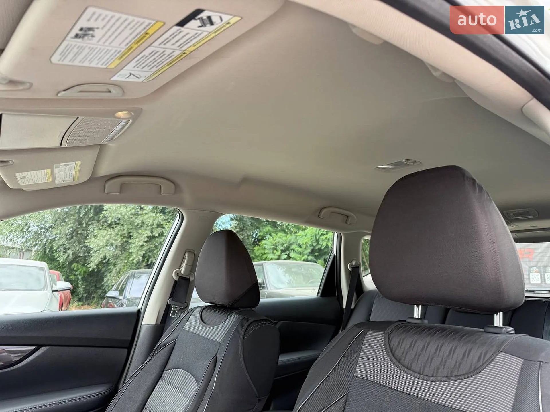 2018 Nissan Rogue - мініатюра 18