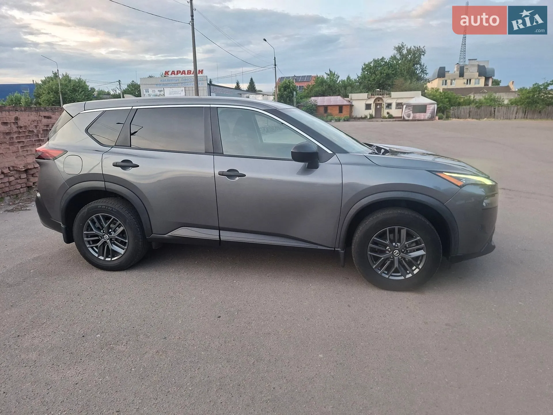 2021 Nissan Rogue - мініатюра 3