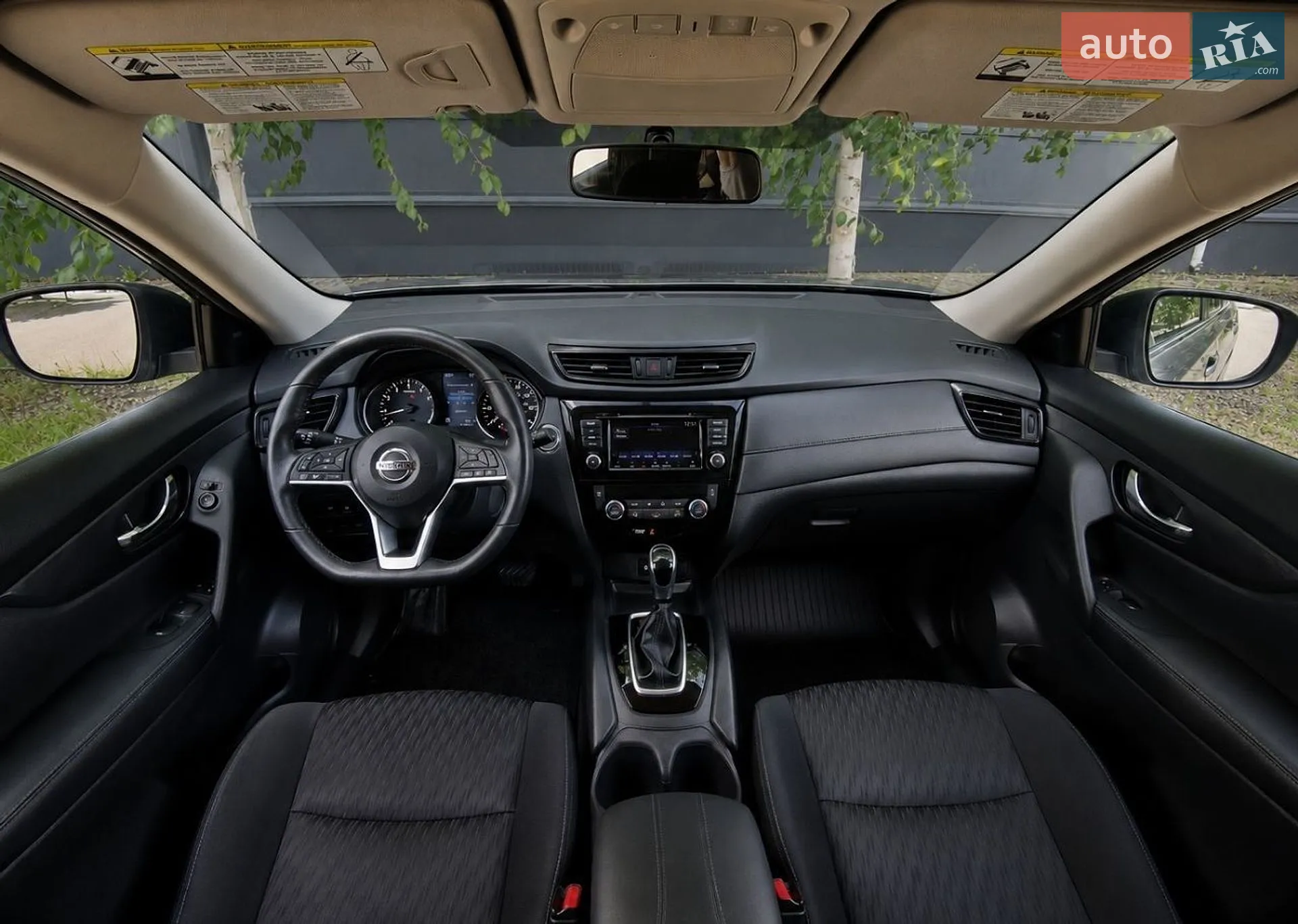2018 Nissan Rogue - мініатюра 18