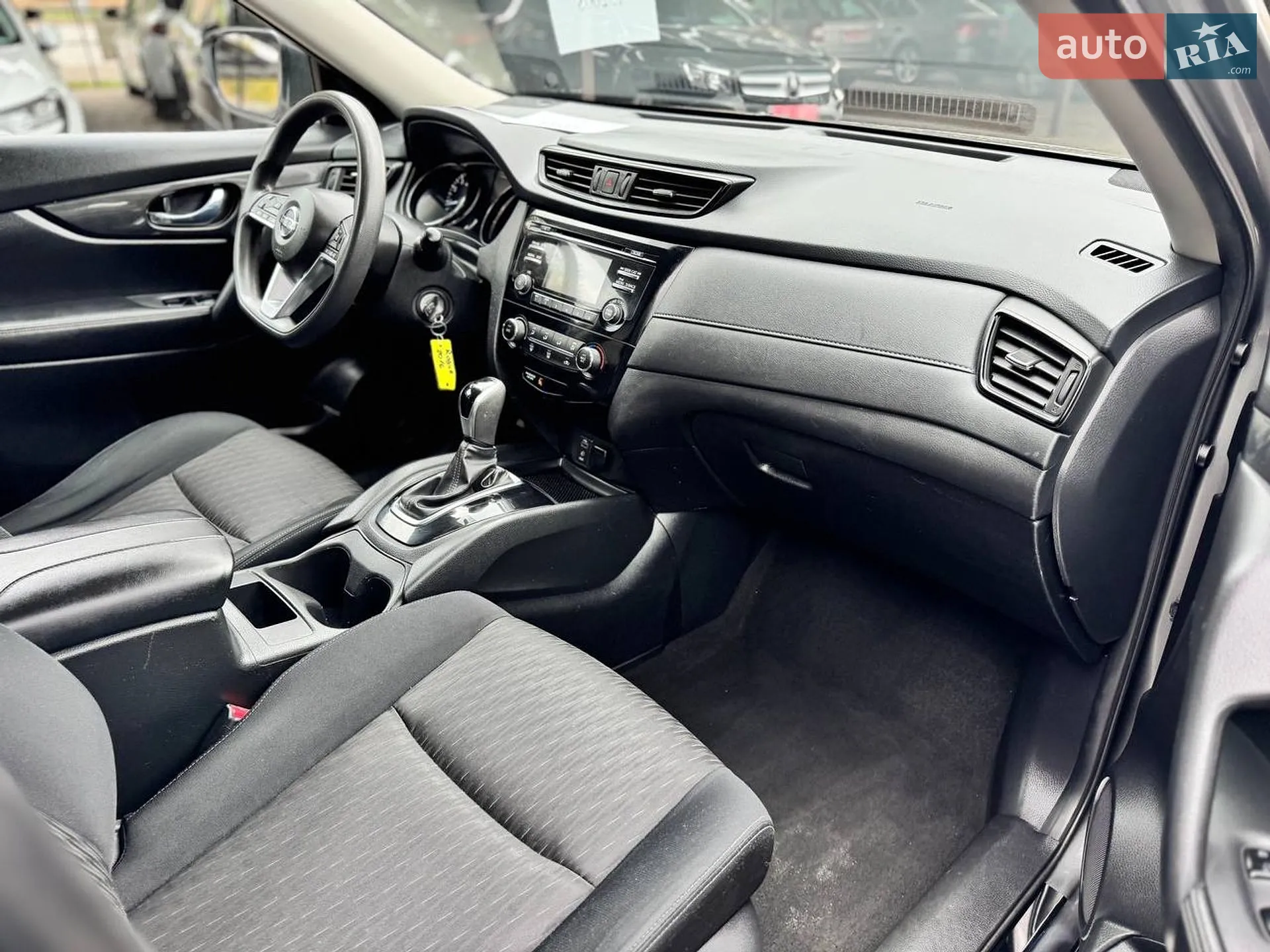 2016 Nissan Rogue - мініатюра 16