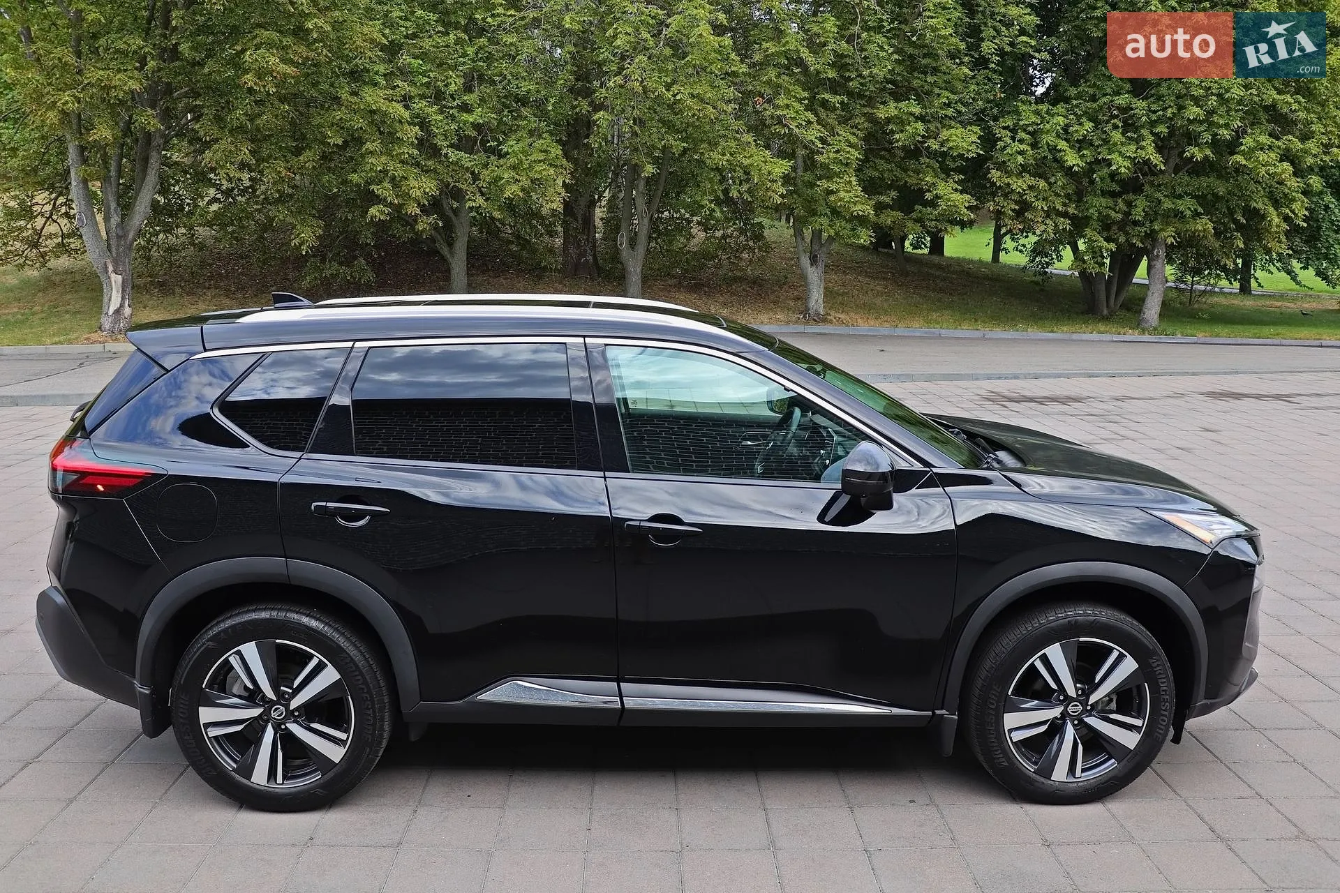 2021 Nissan Rogue - мініатюра 4