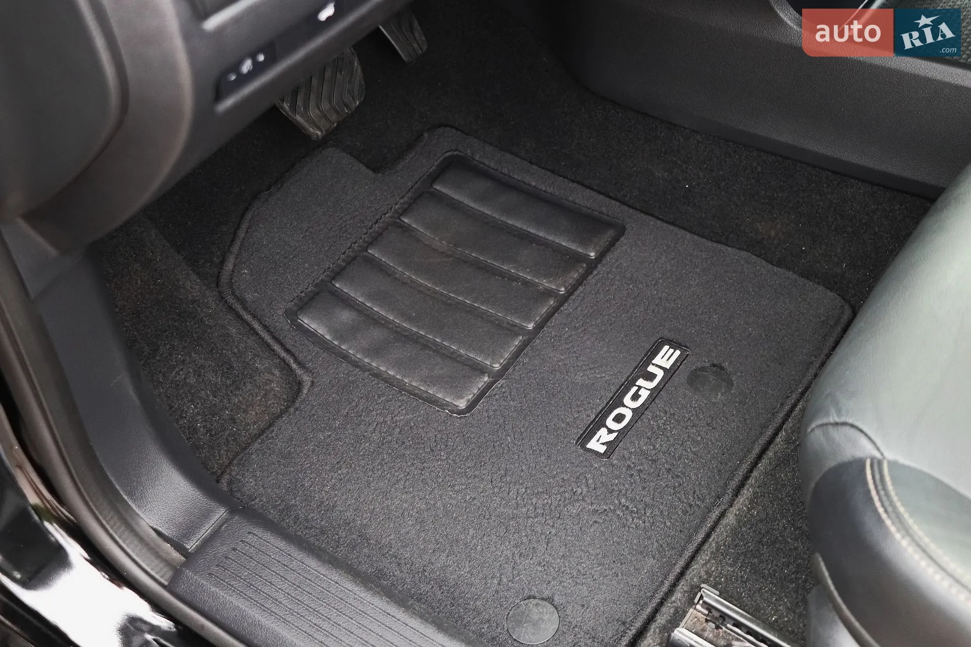 2021 Nissan Rogue - мініатюра 23
