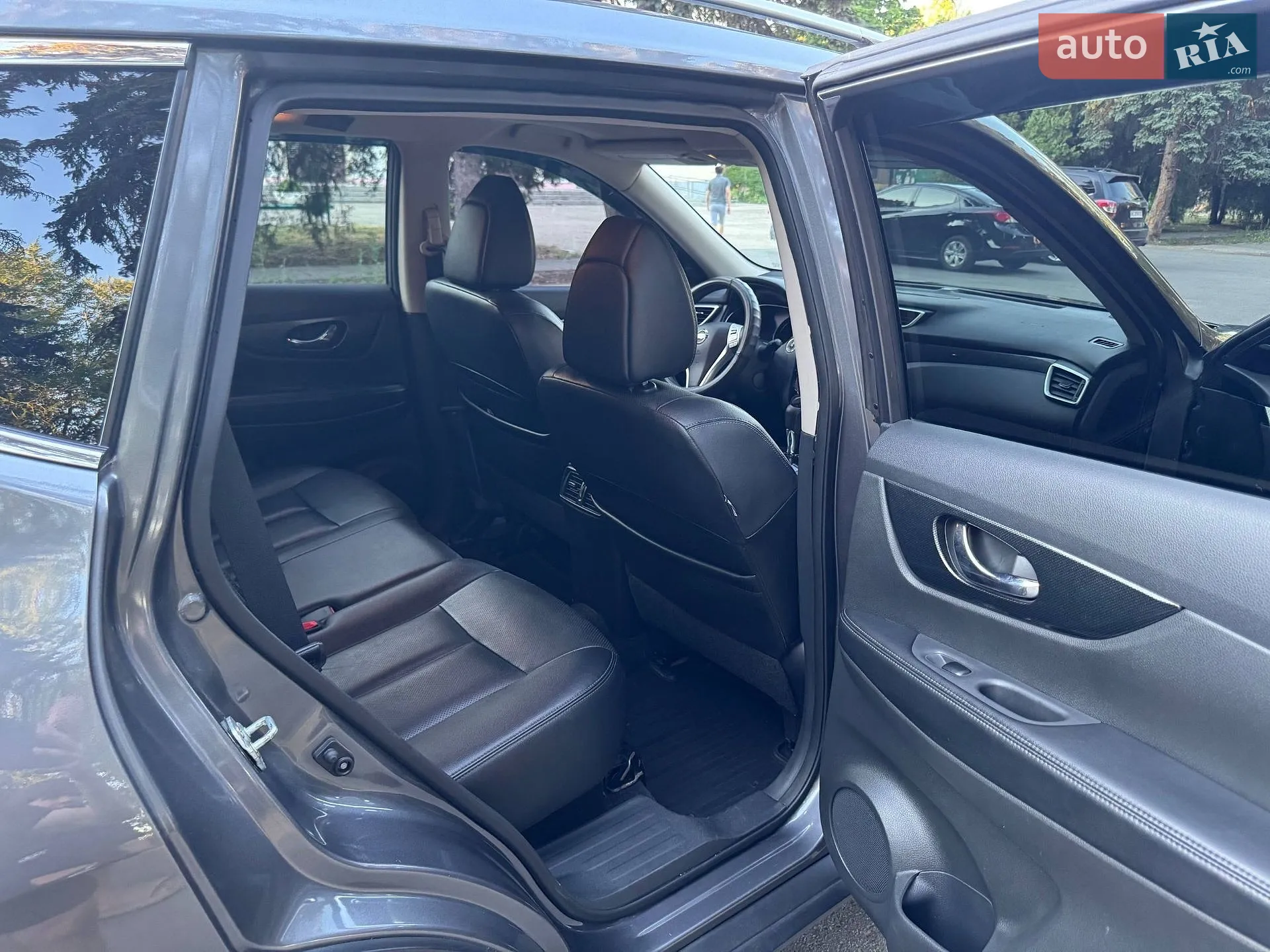 2016 Nissan Rogue - мініатюра 23