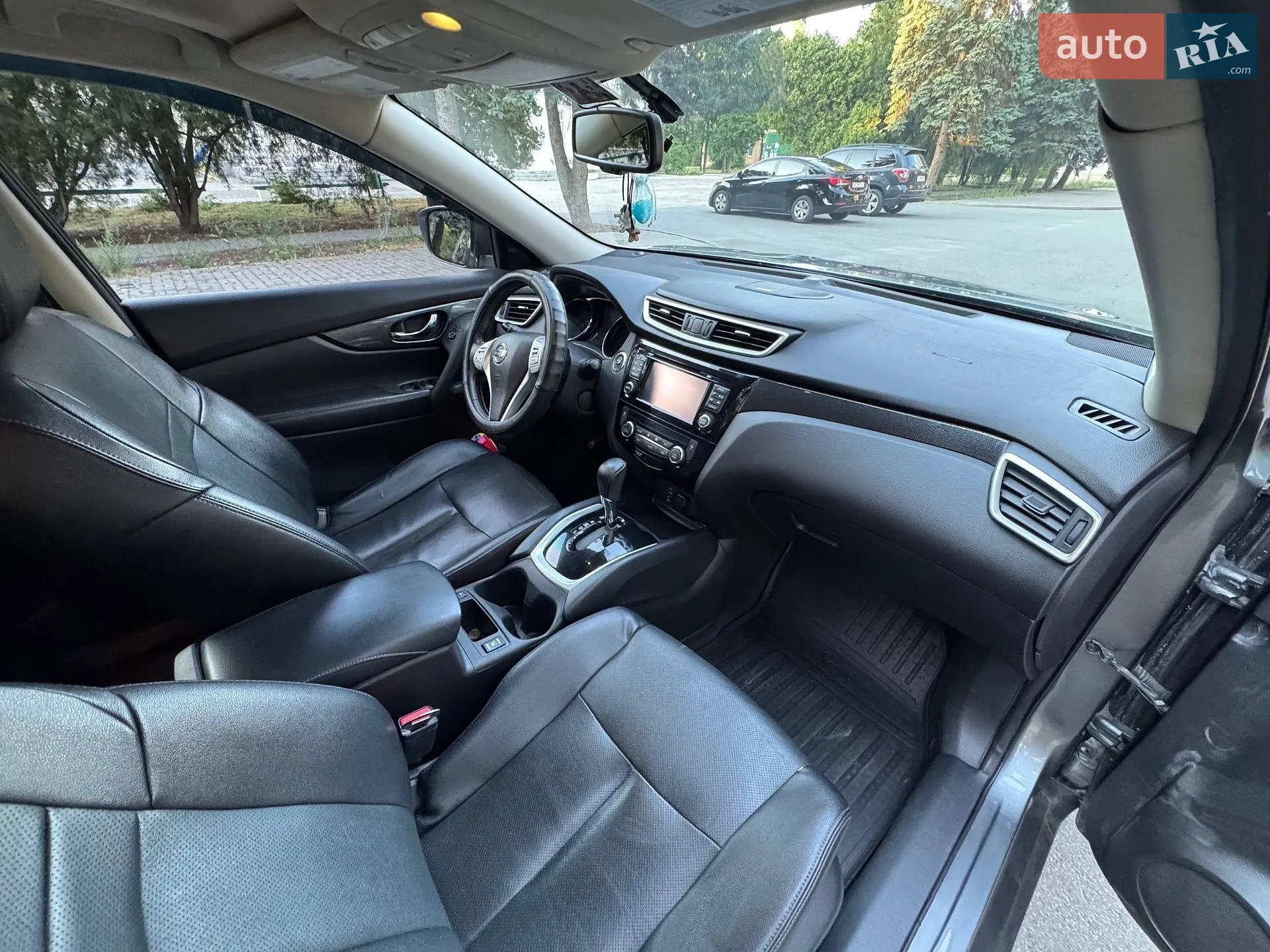 2016 Nissan Rogue - мініатюра 31