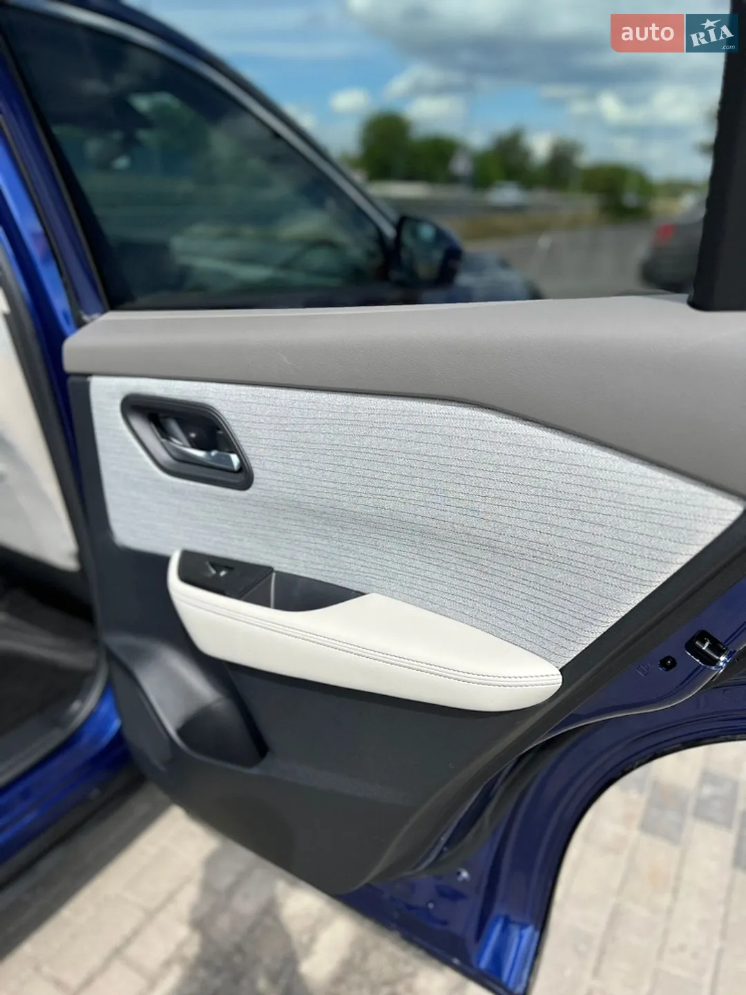 2021 Nissan Rogue - мініатюра 11