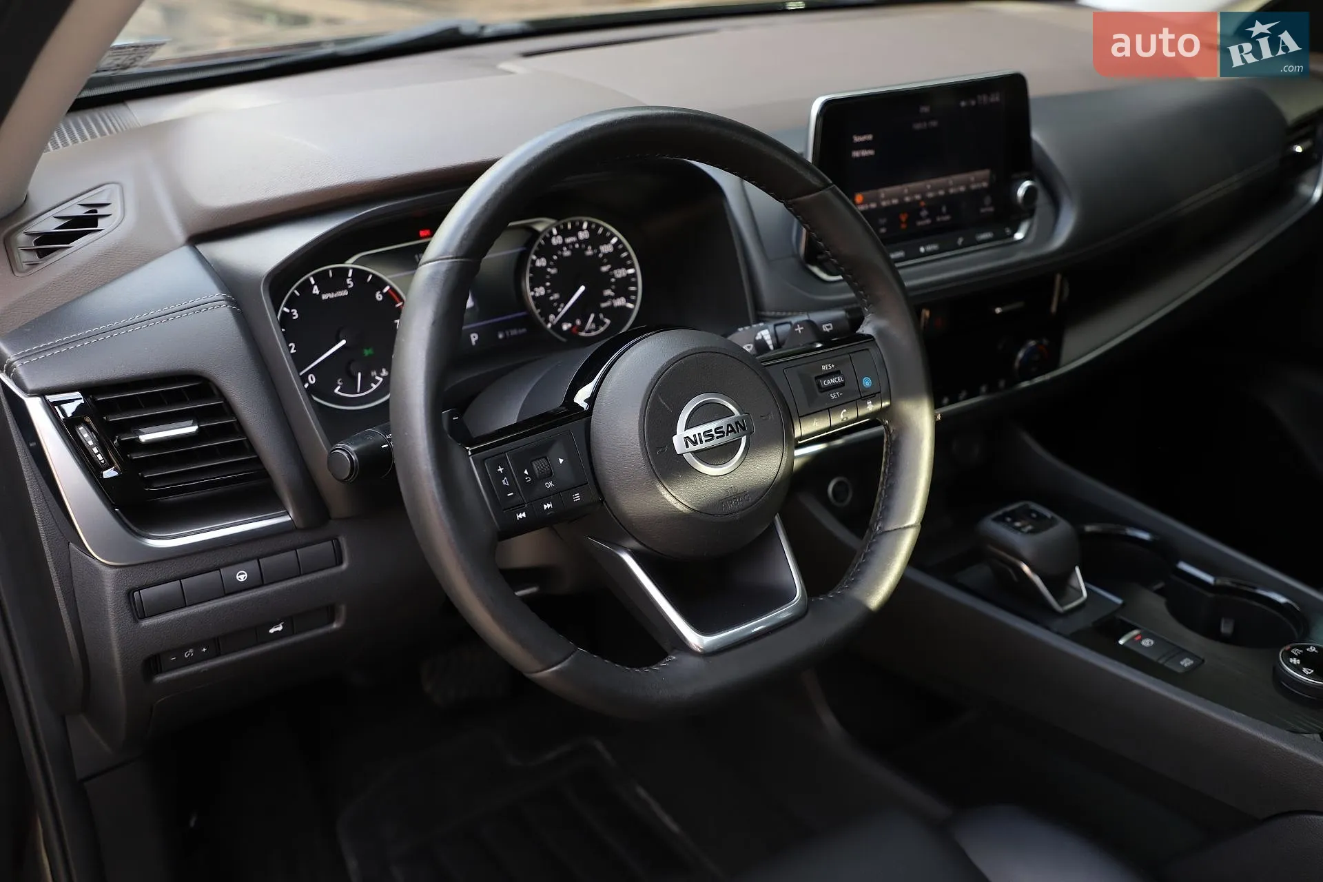 2021 Nissan Rogue - мініатюра 25