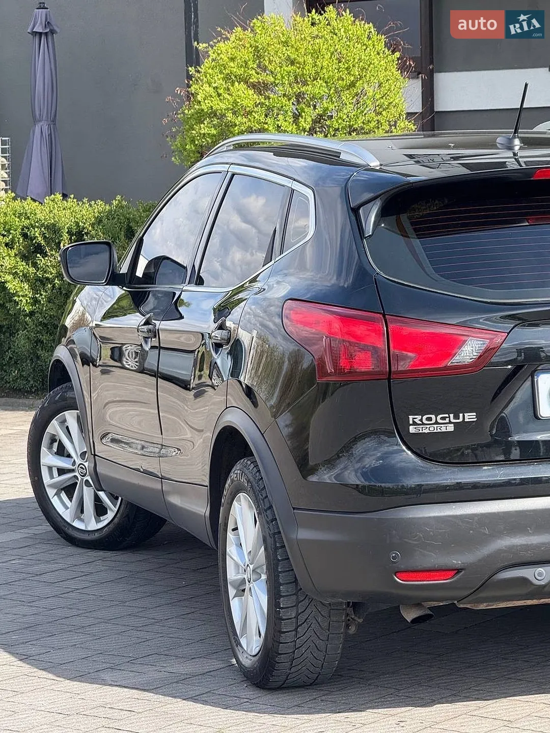 2019 Nissan Rogue - мініатюра 18