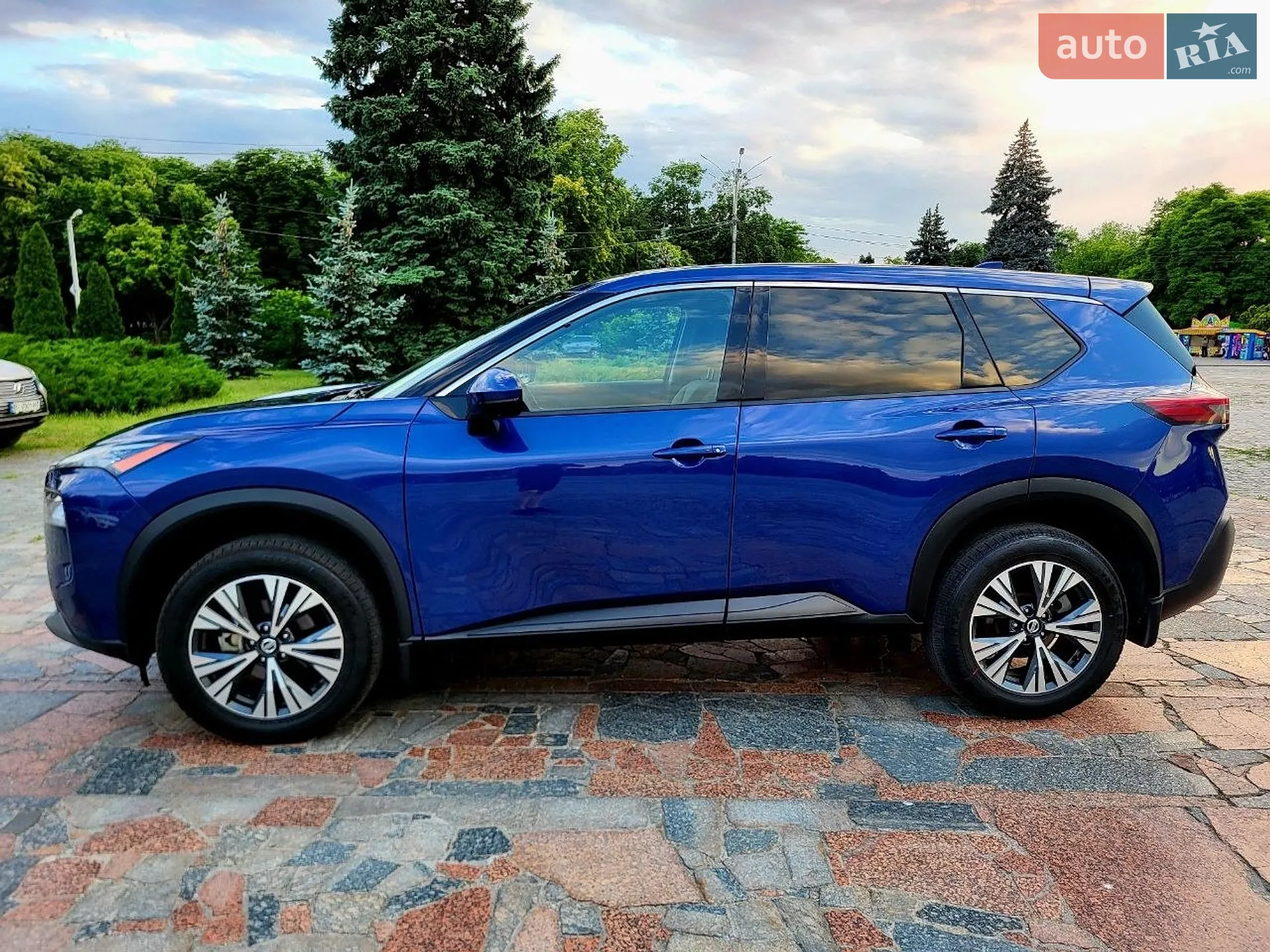 2021 Nissan Rogue - мініатюра 7