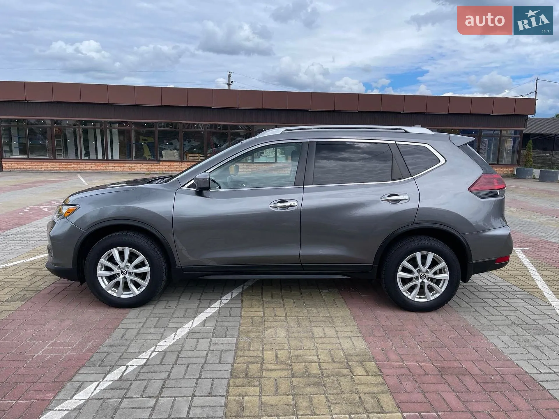 2019 Nissan Rogue - мініатюра 15