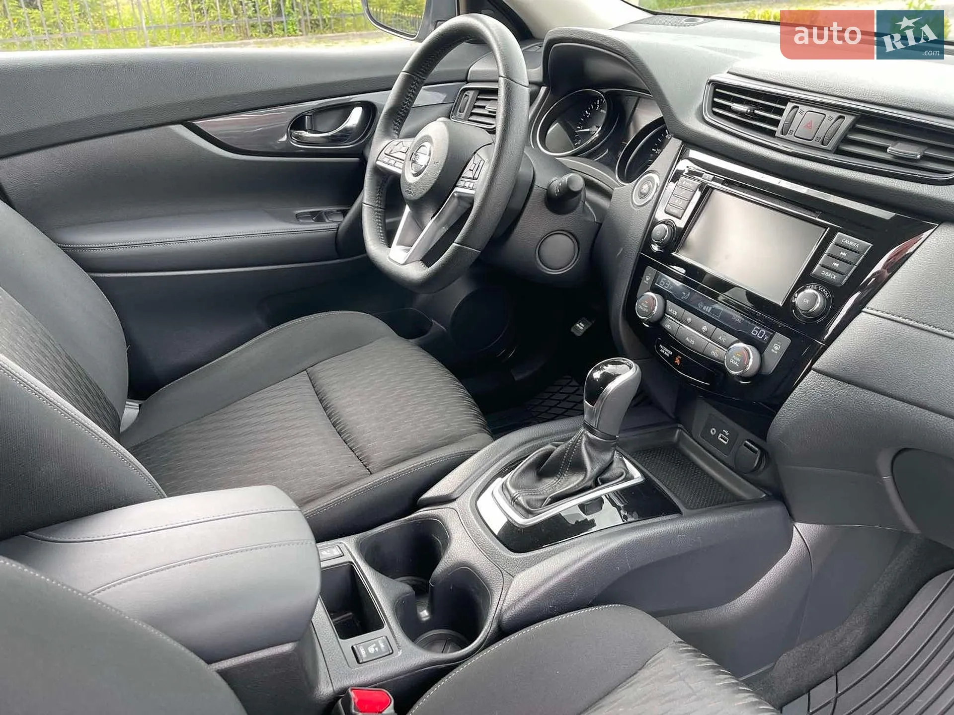 2019 Nissan Rogue - мініатюра 23