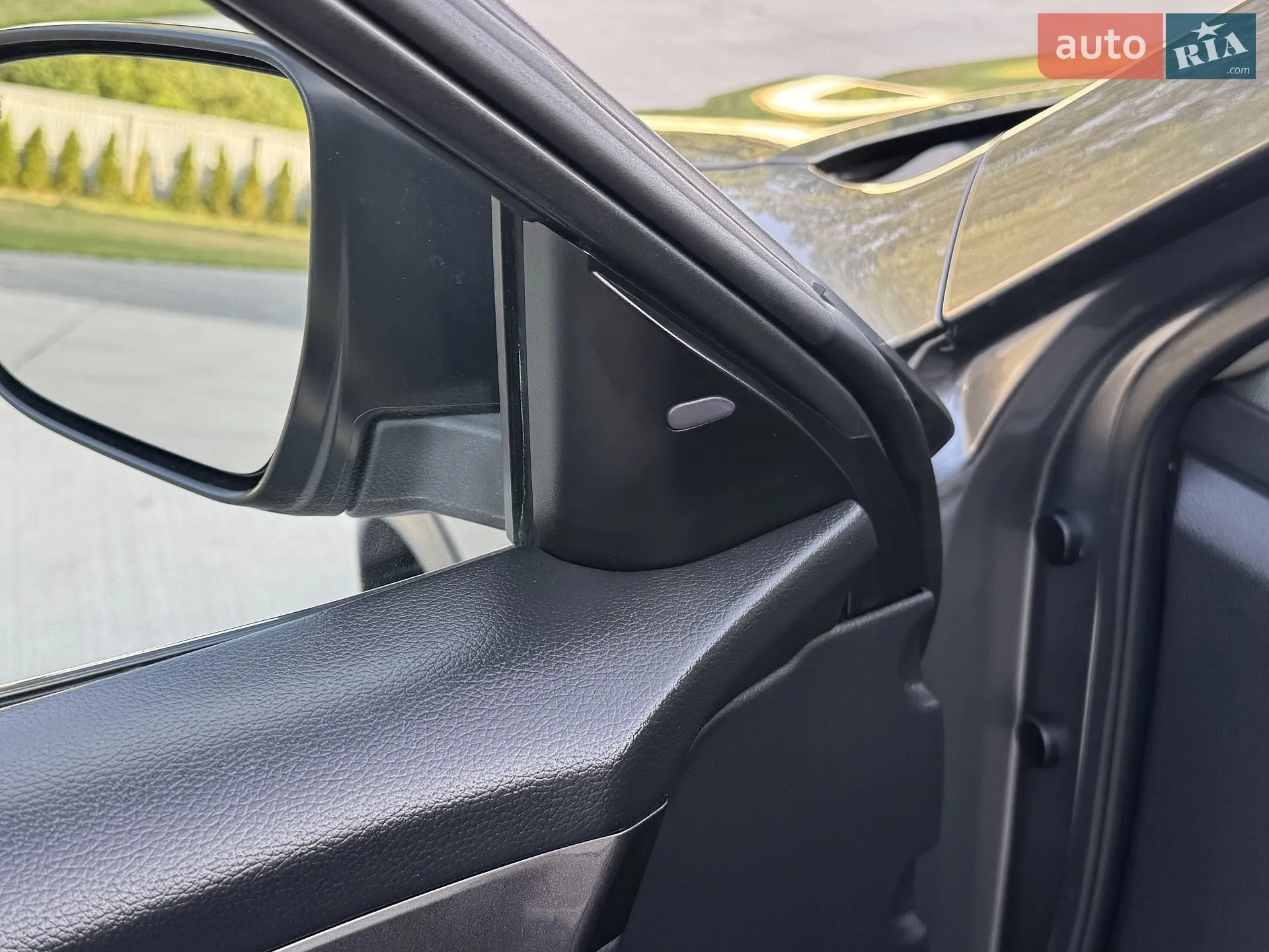 2020 Nissan Rogue - мініатюра 38