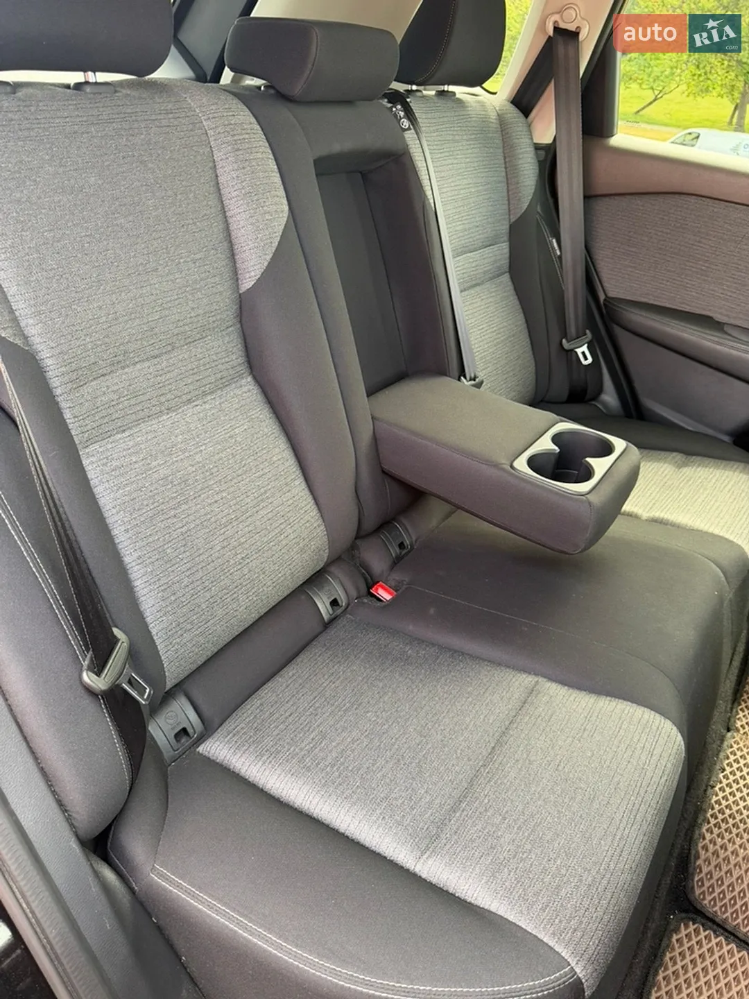 2021 Nissan Rogue - мініатюра 15