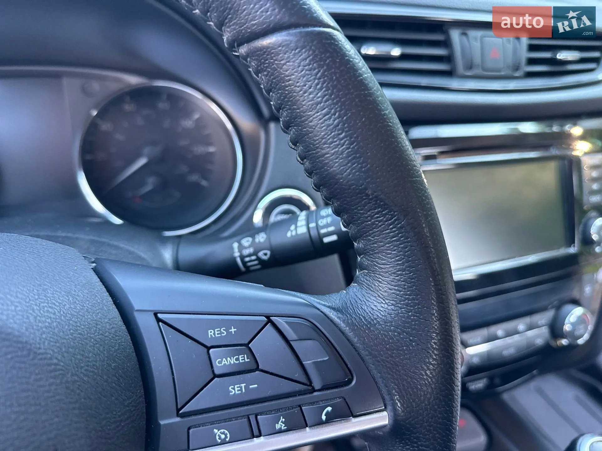 2019 Nissan Rogue - мініатюра 34
