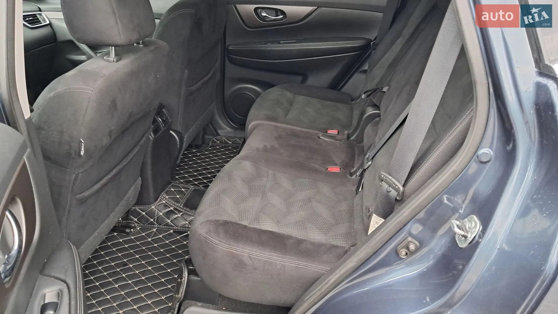2014 Nissan Rogue - мініатюра 27
