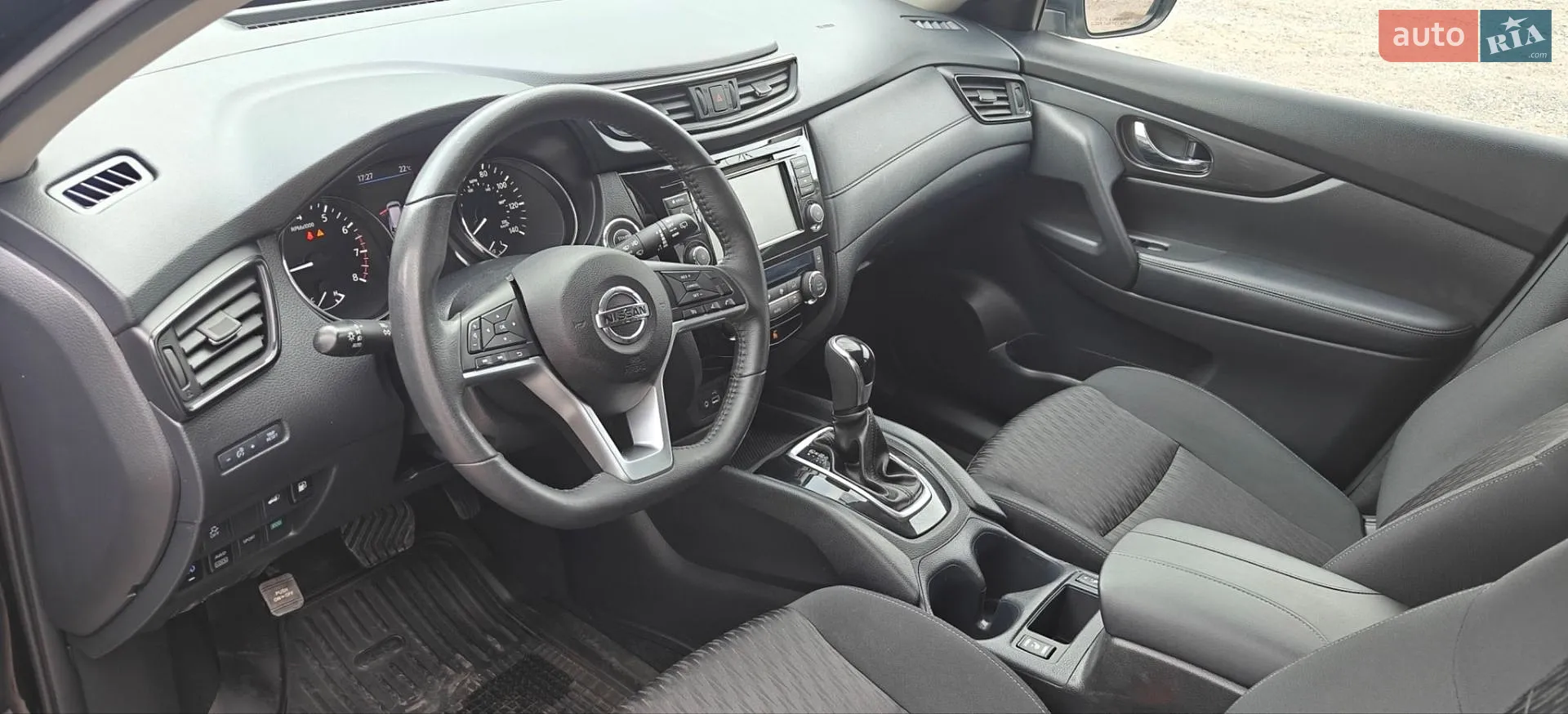 2018 Nissan Rogue - мініатюра 12