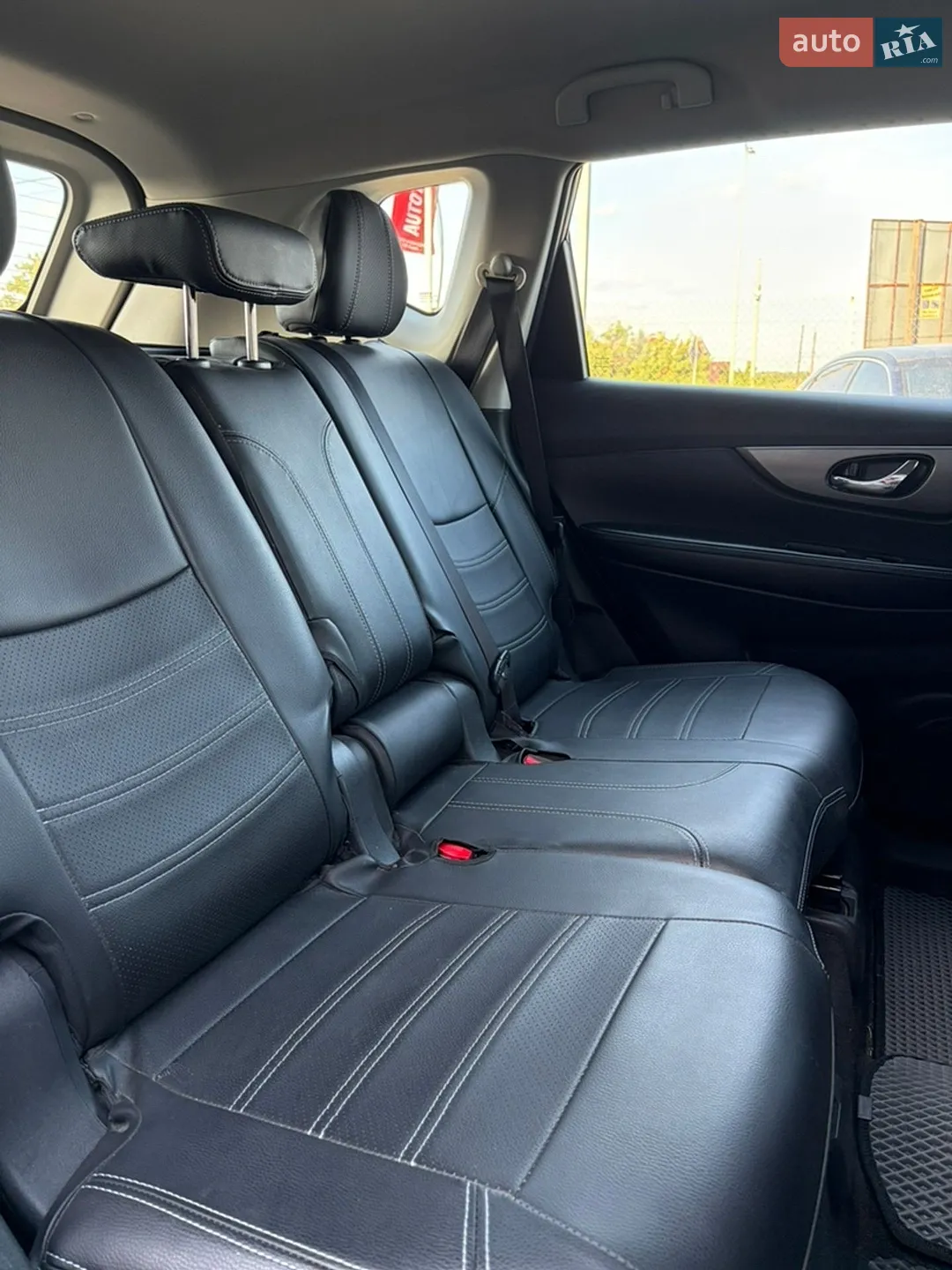 2015 Nissan Rogue - мініатюра 20