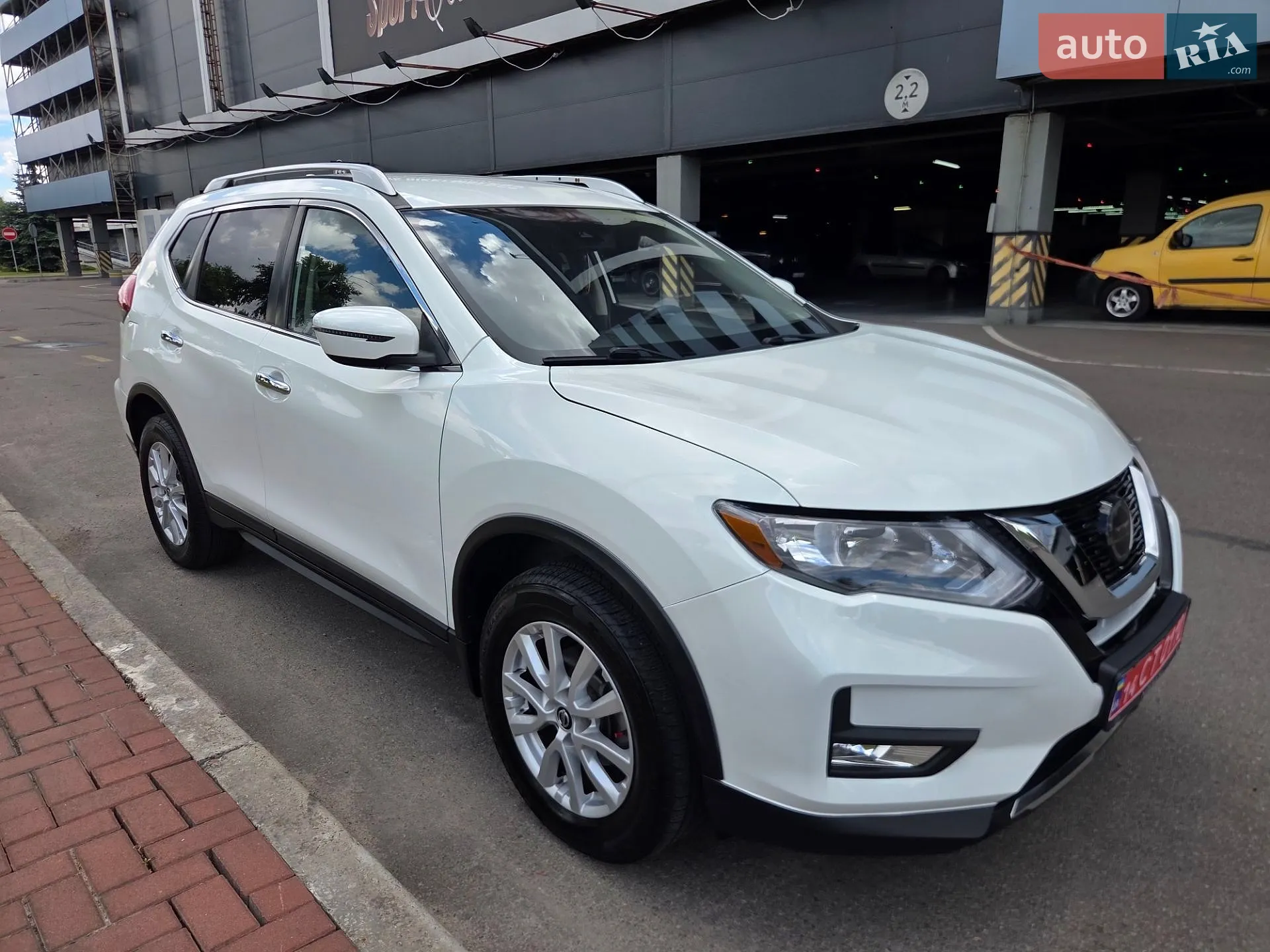 2019 Nissan Rogue - мініатюра 7