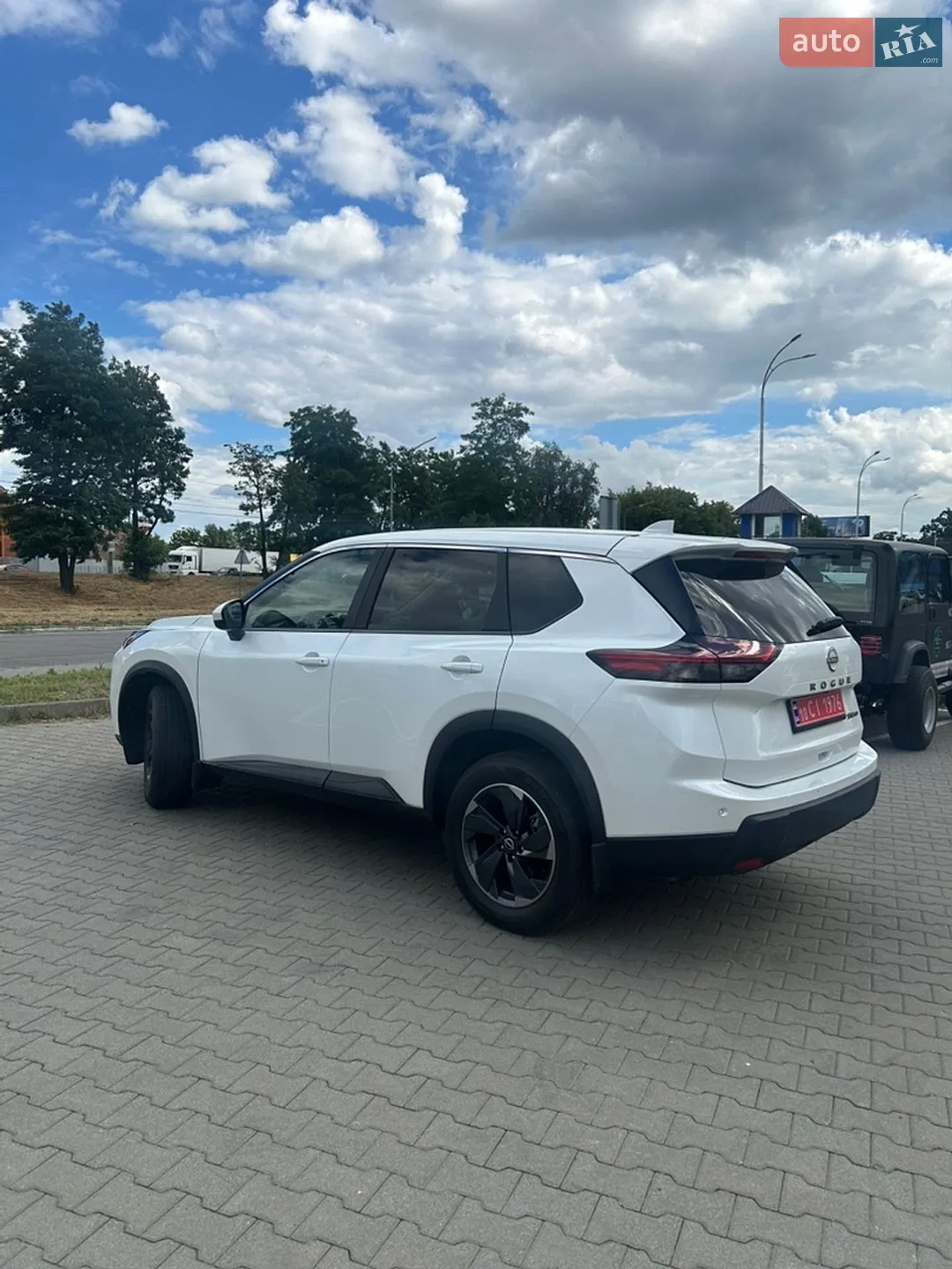 2024 Nissan Rogue - мініатюра 16