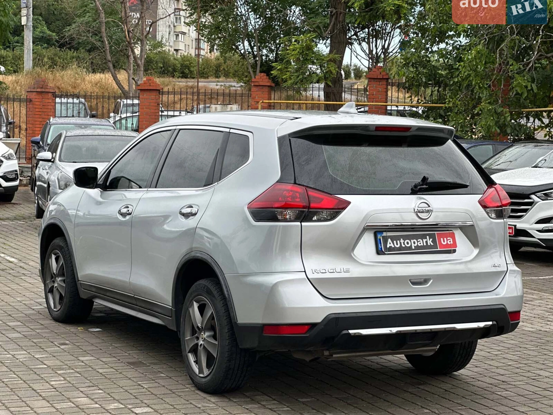 2017 Nissan Rogue - мініатюра 7