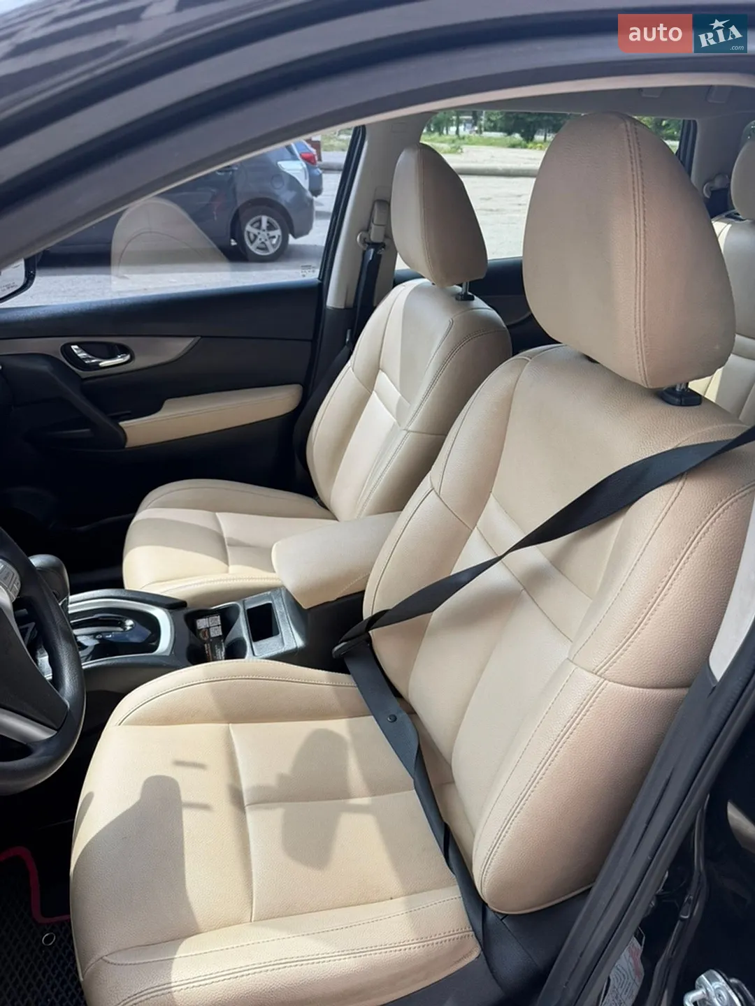 2016 Nissan Rogue - мініатюра 11