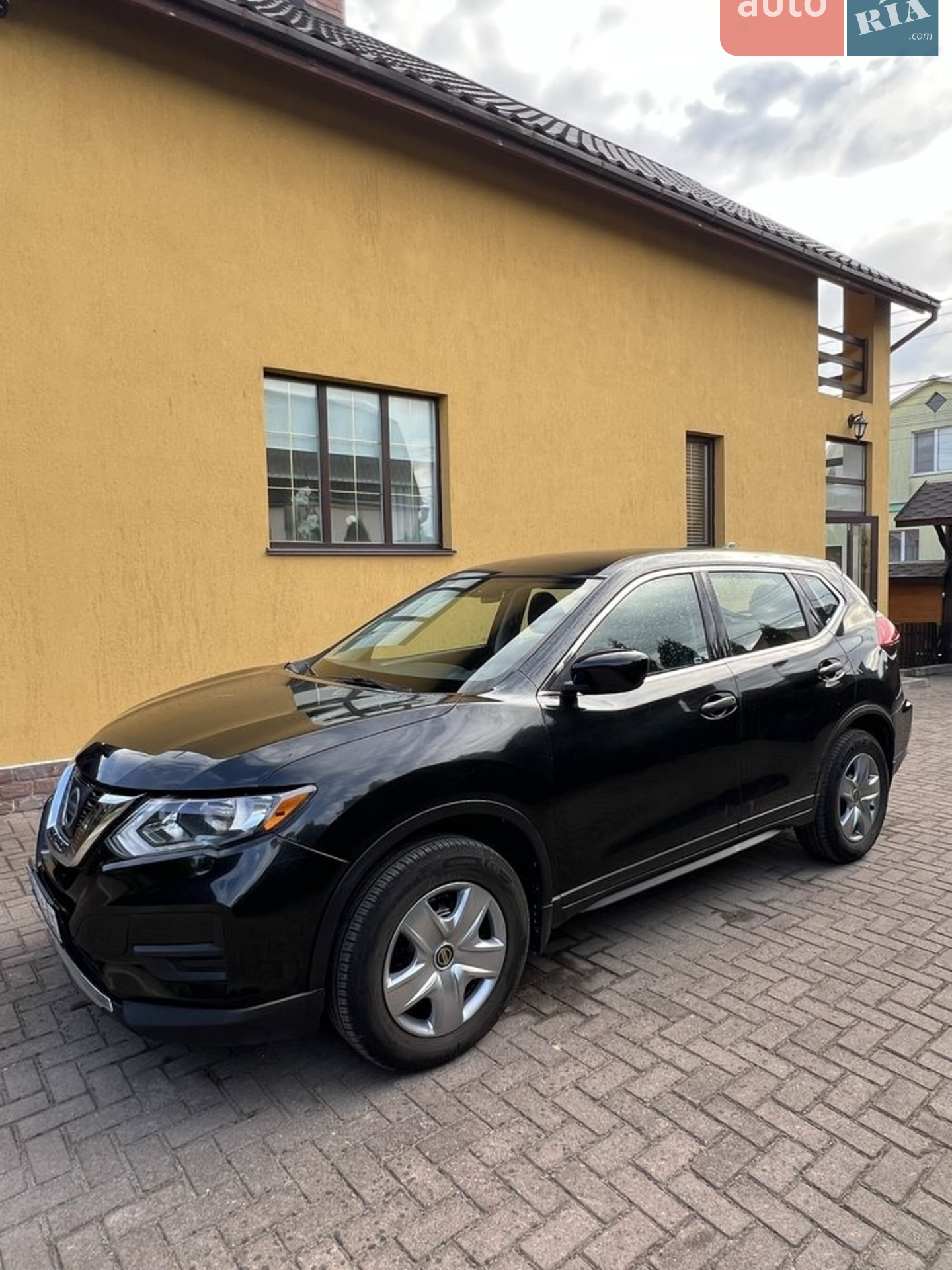 2017 Nissan Rogue - мініатюра 4
